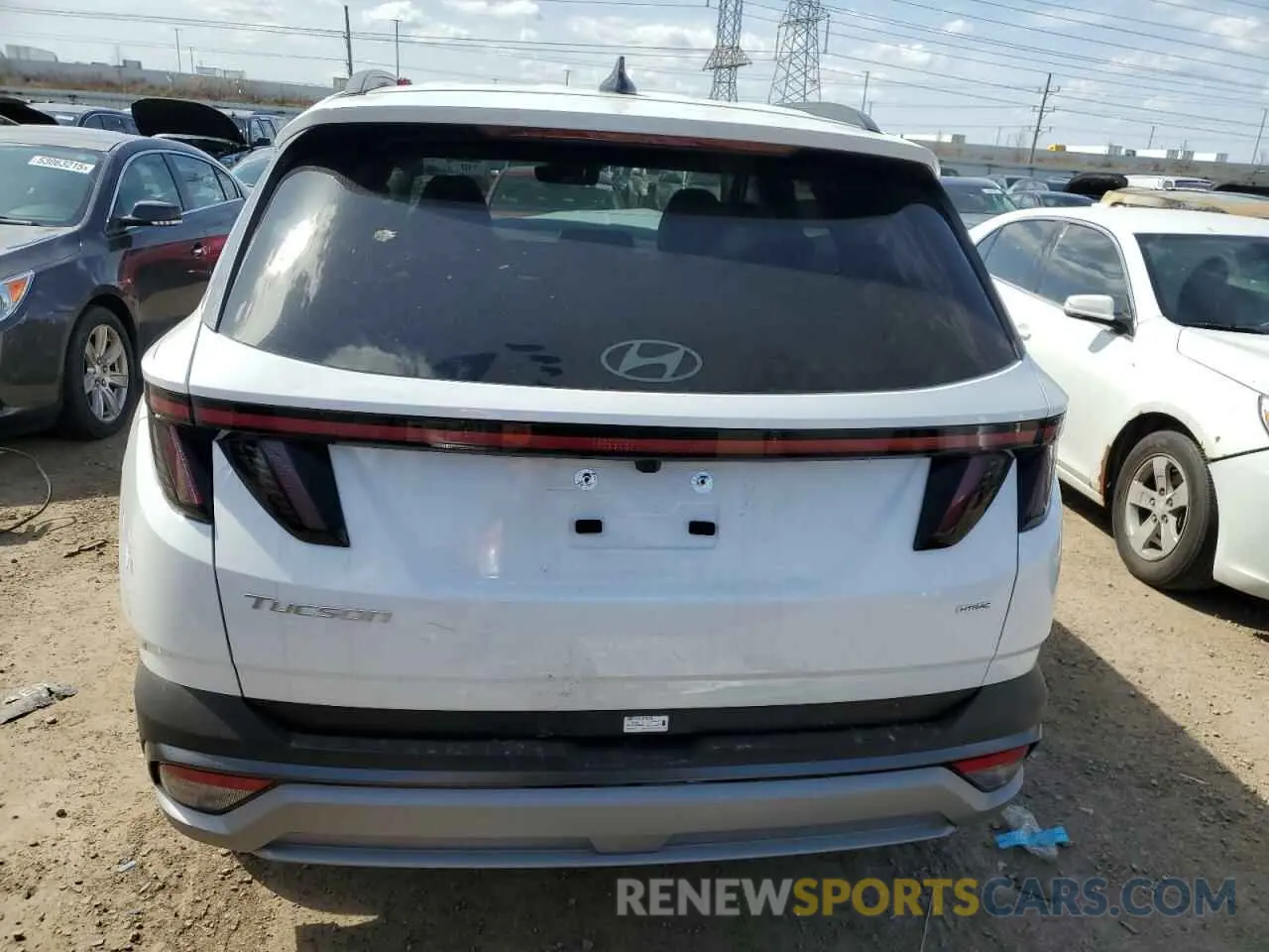 6 Photograph of a damaged car 5NMJCCDE4SH460705 HYUNDAI TUCSON 2025