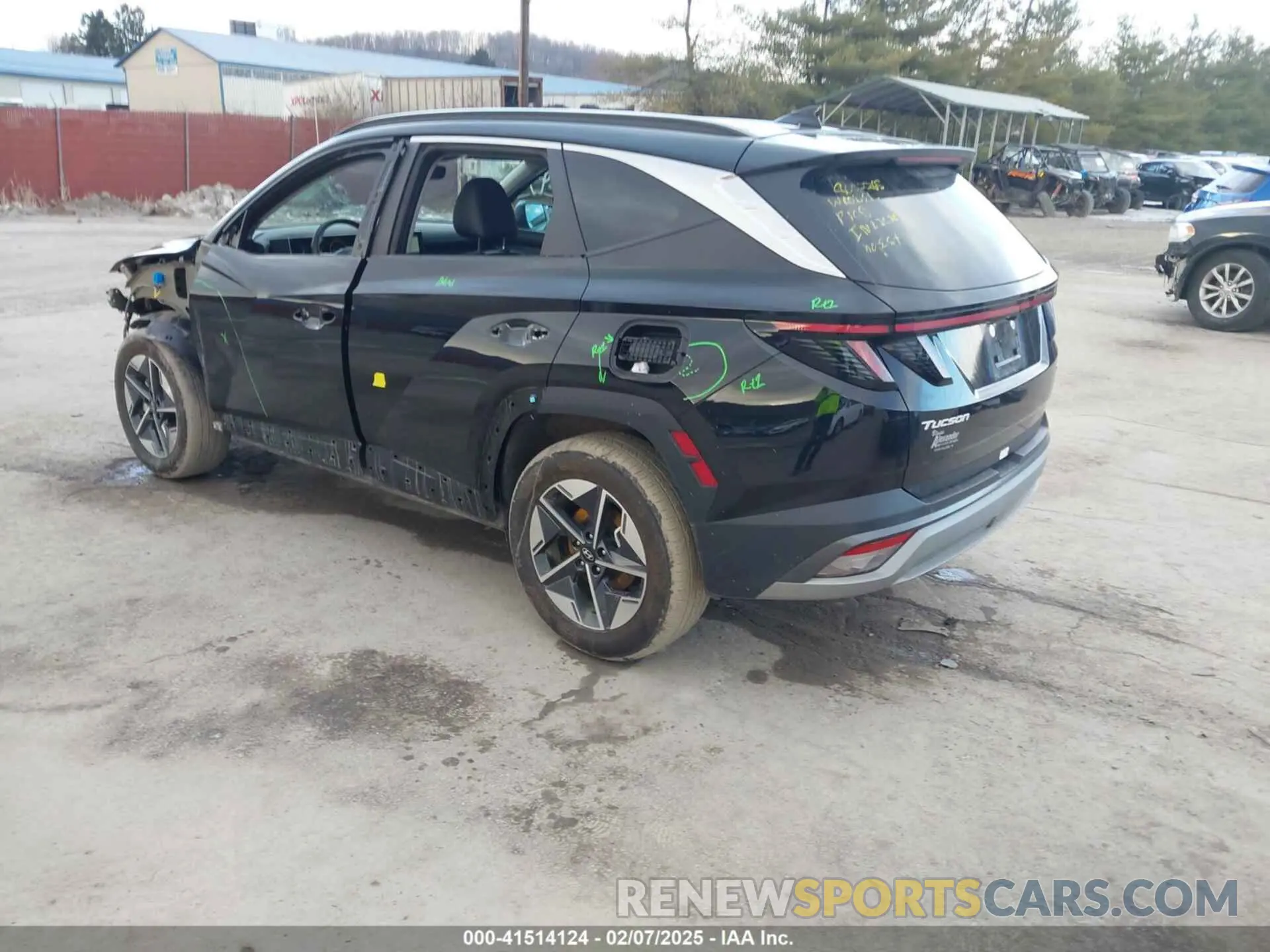 3 Photograph of a damaged car 5NMJCCDE8SH462442 HYUNDAI TUCSON 2025