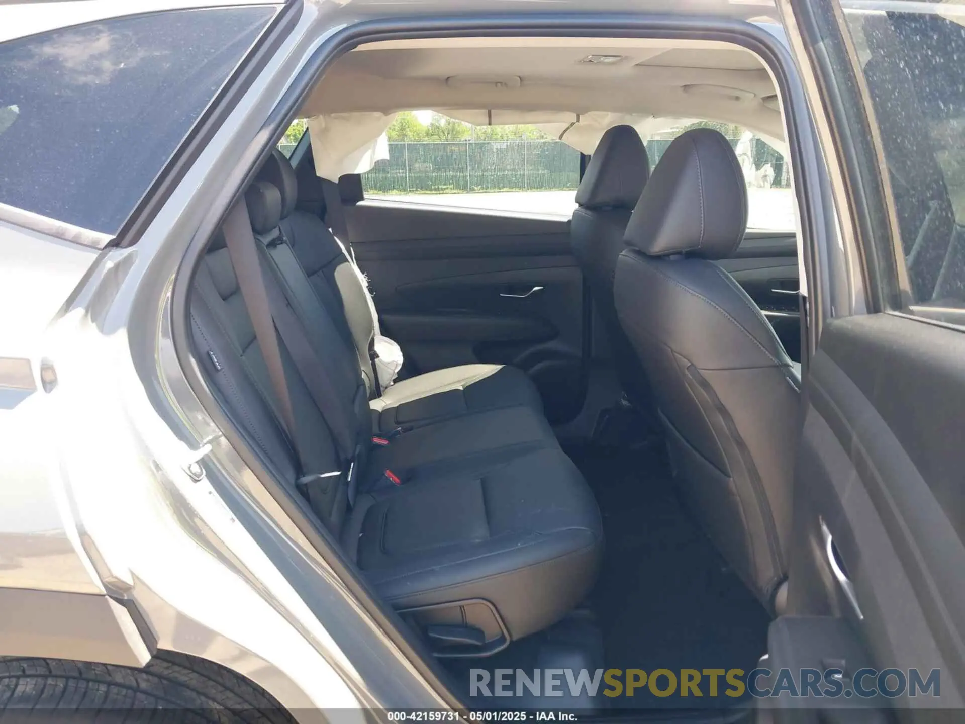 8 Photograph of a damaged car 5NMJCCDEXSH544821 HYUNDAI TUCSON 2025
