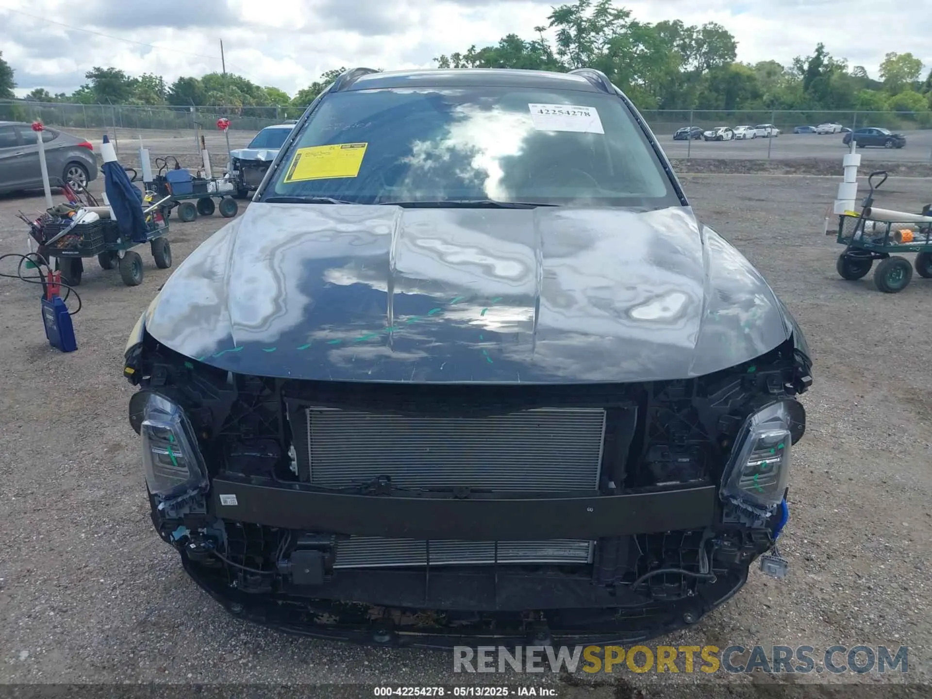 13 Photograph of a damaged car 5NMJE3DE2SH538179 HYUNDAI TUCSON 2025
