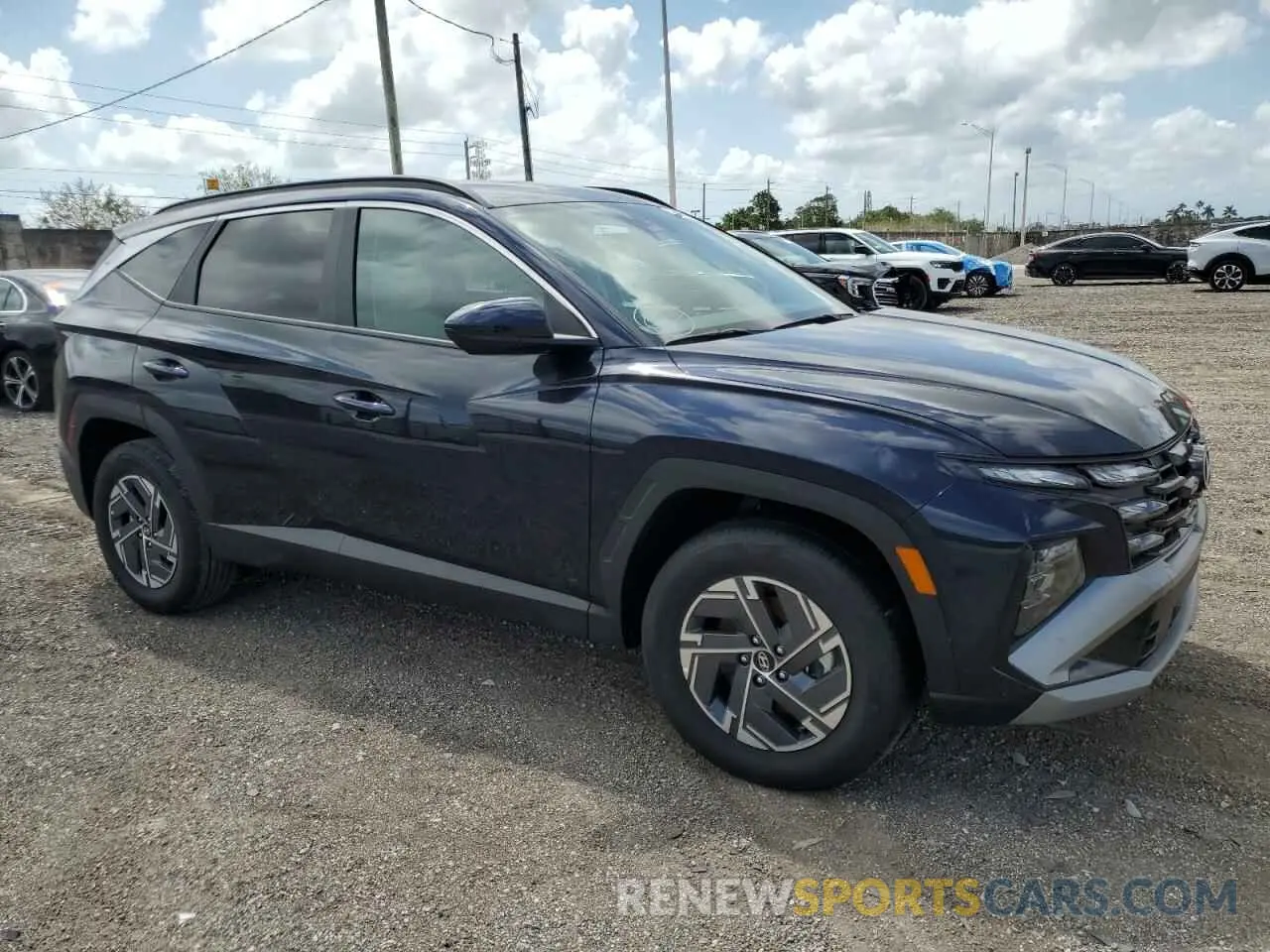 4 Photograph of a damaged car KM8JBDD16SU269393 HYUNDAI TUCSON 2025