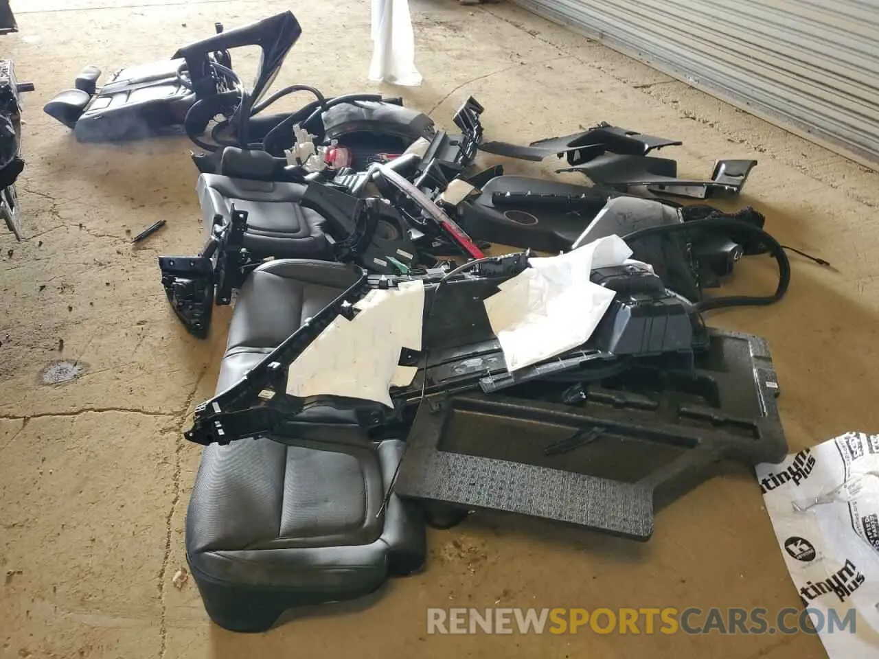 13 Photograph of a damaged car KM8JEDD14SU287074 HYUNDAI TUCSON 2025