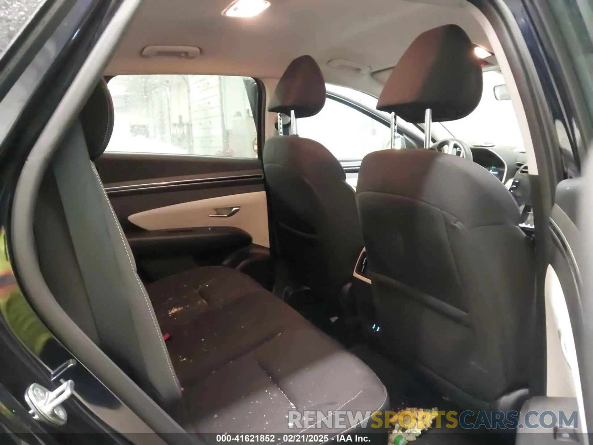 8 Photograph of a damaged car KM8JBCA11NU052241 HYUNDAI TUCSON HYBRID 2022