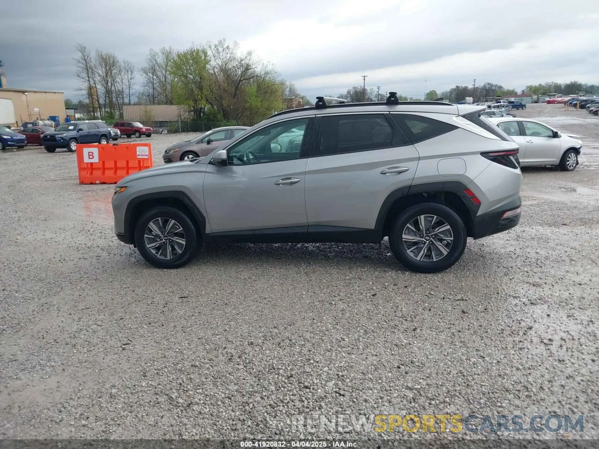 14 Photograph of a damaged car KM8JBCA13NU077934 HYUNDAI TUCSON HYBRID 2022