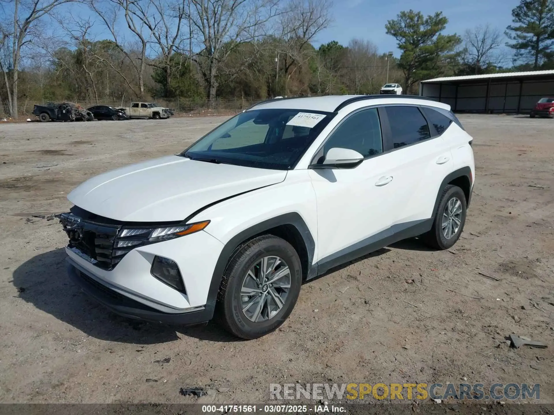 2 Photograph of a damaged car KM8JBCA15NU018979 HYUNDAI TUCSON HYBRID 2022