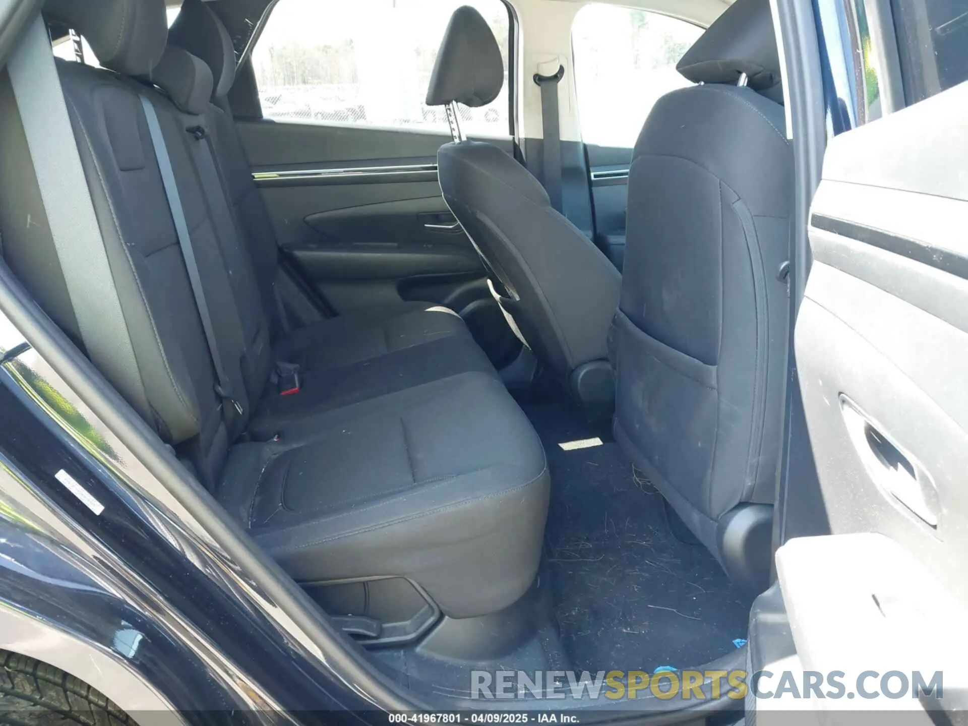 8 Photograph of a damaged car KM8JBCA15NU076428 HYUNDAI TUCSON HYBRID 2022