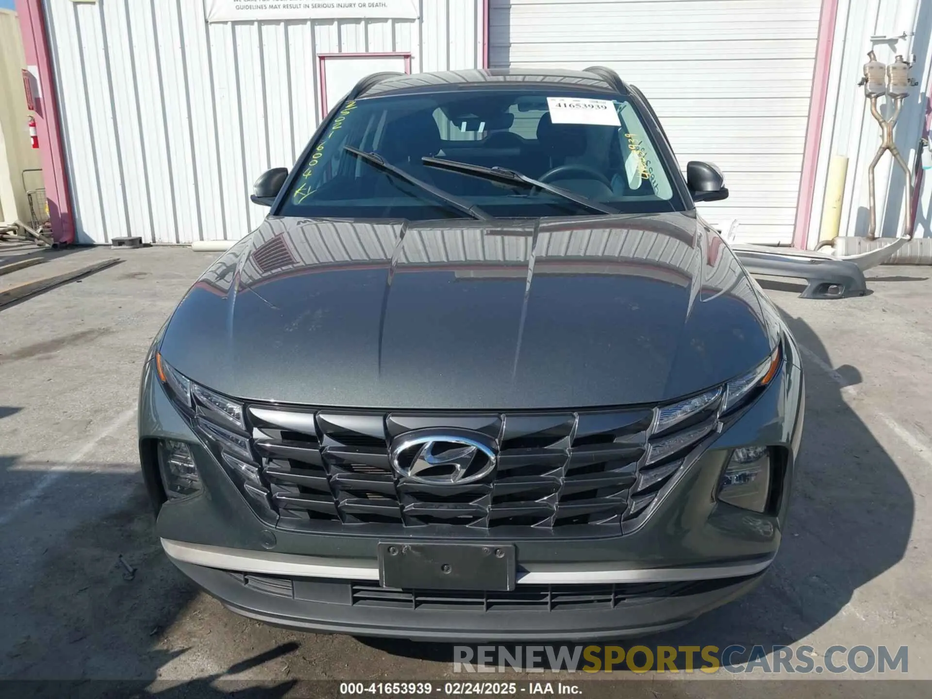 12 Photograph of a damaged car KM8JBCA18NU015848 HYUNDAI TUCSON HYBRID 2022