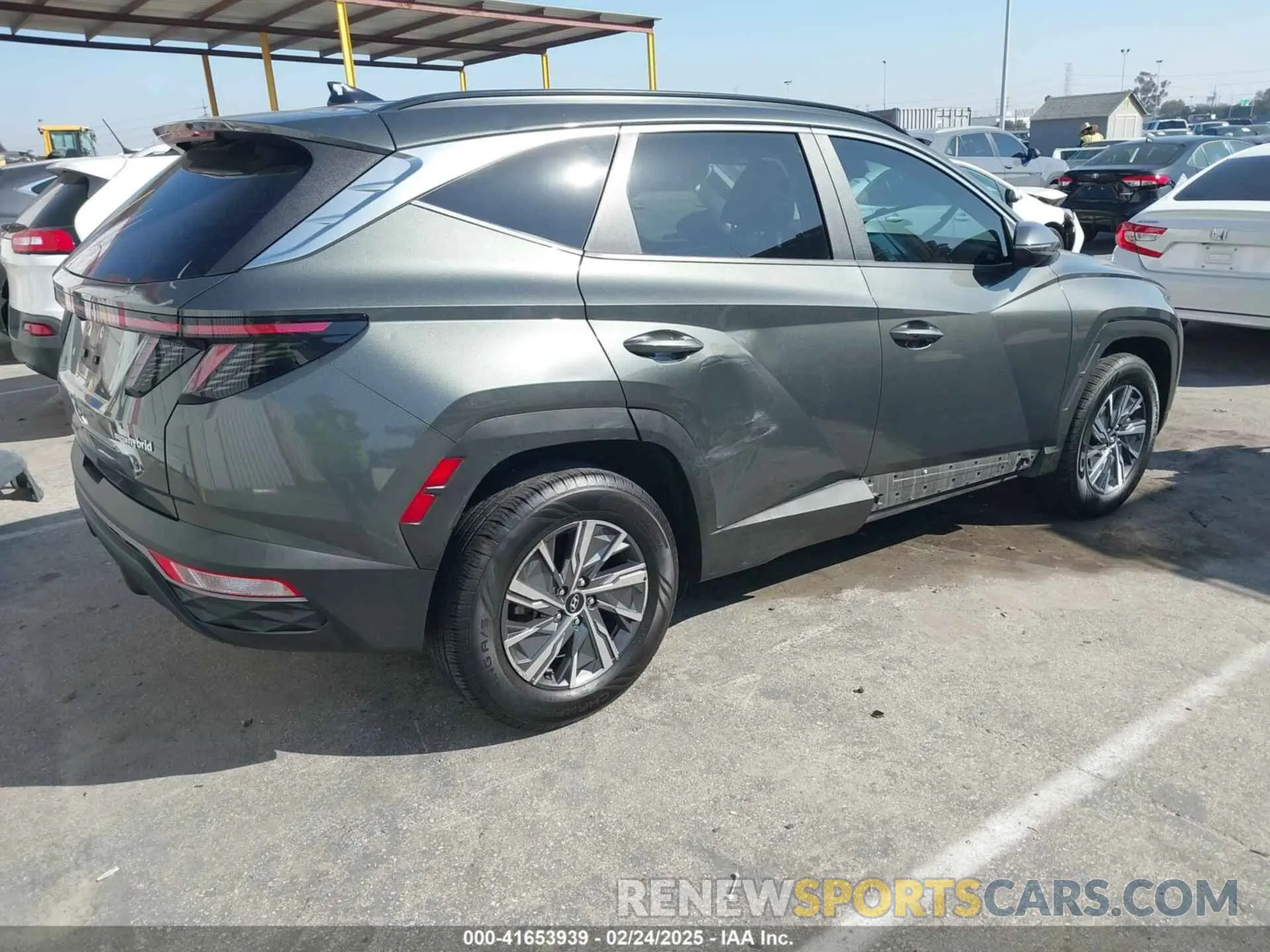 4 Photograph of a damaged car KM8JBCA18NU015848 HYUNDAI TUCSON HYBRID 2022