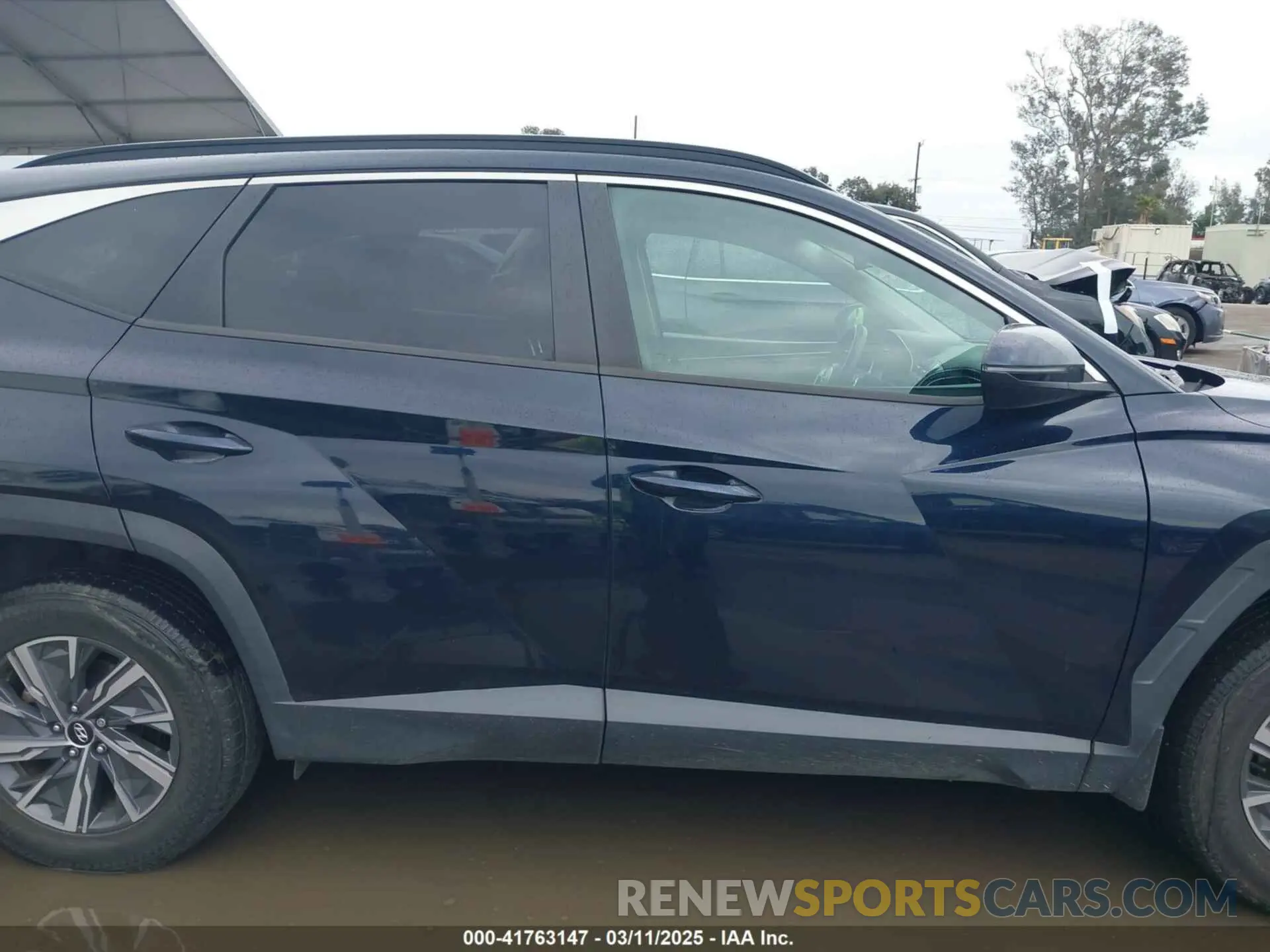 13 Photograph of a damaged car KM8JBCA19NU030360 HYUNDAI TUCSON HYBRID 2022