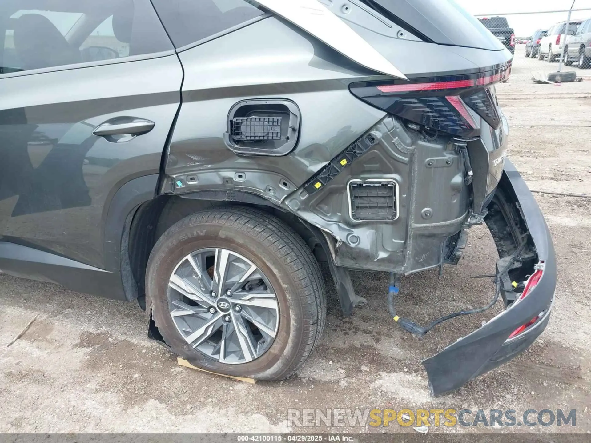 6 Photograph of a damaged car KM8JBCA1XNU025099 HYUNDAI TUCSON HYBRID 2022