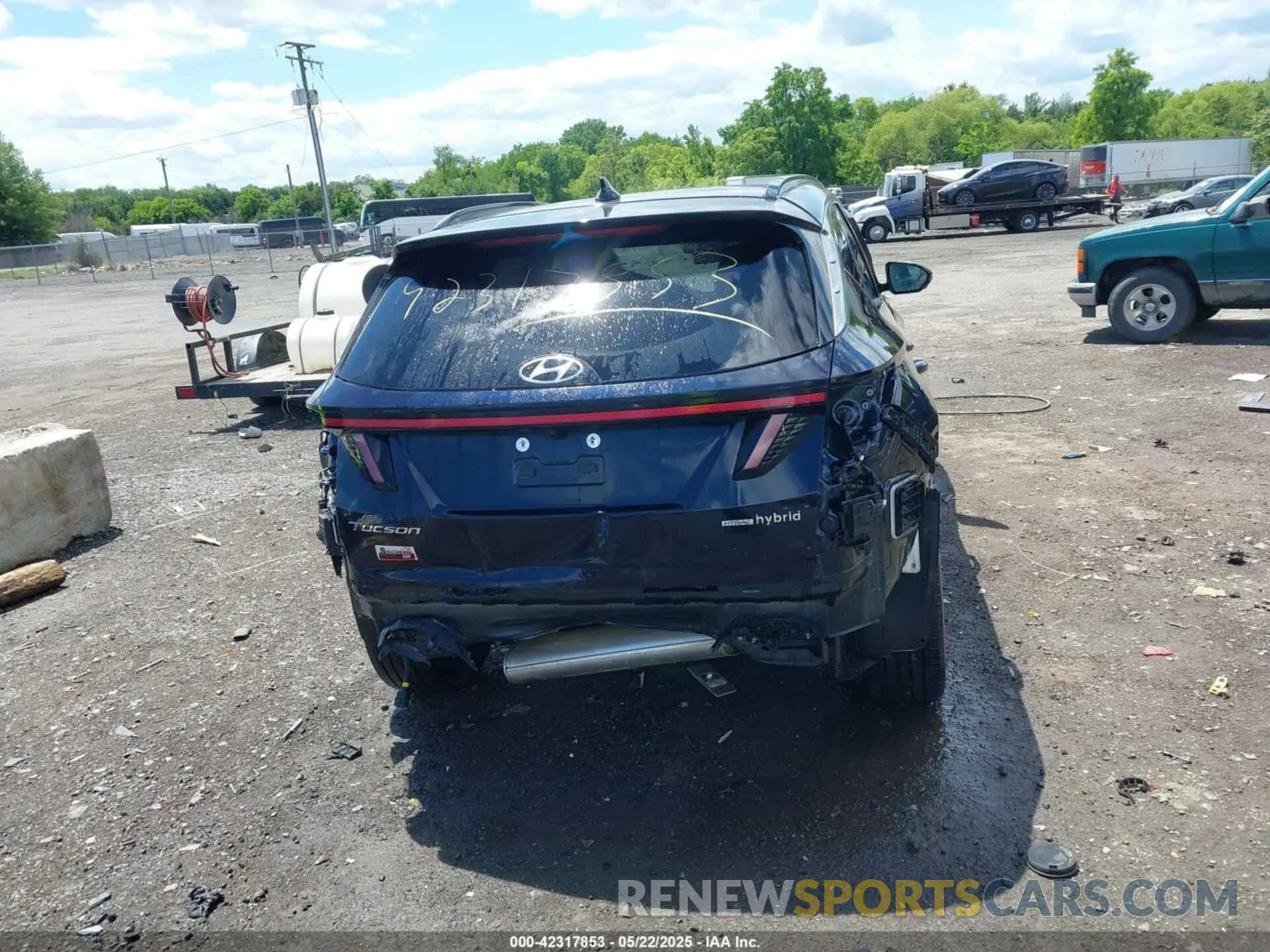 17 Photograph of a damaged car KM8JECA12NU083344 HYUNDAI TUCSON HYBRID 2022