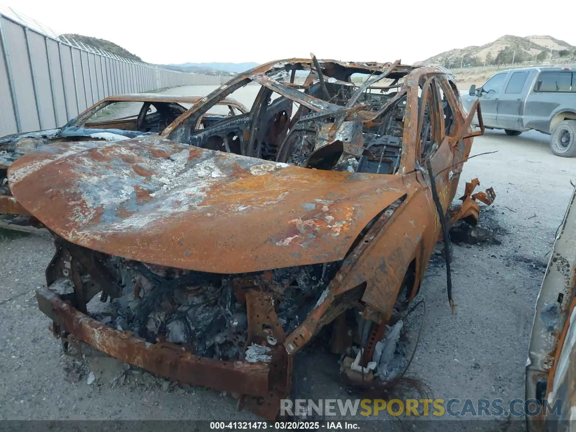 2 Photograph of a damaged car KM8JECA18NU027957 HYUNDAI TUCSON HYBRID 2022