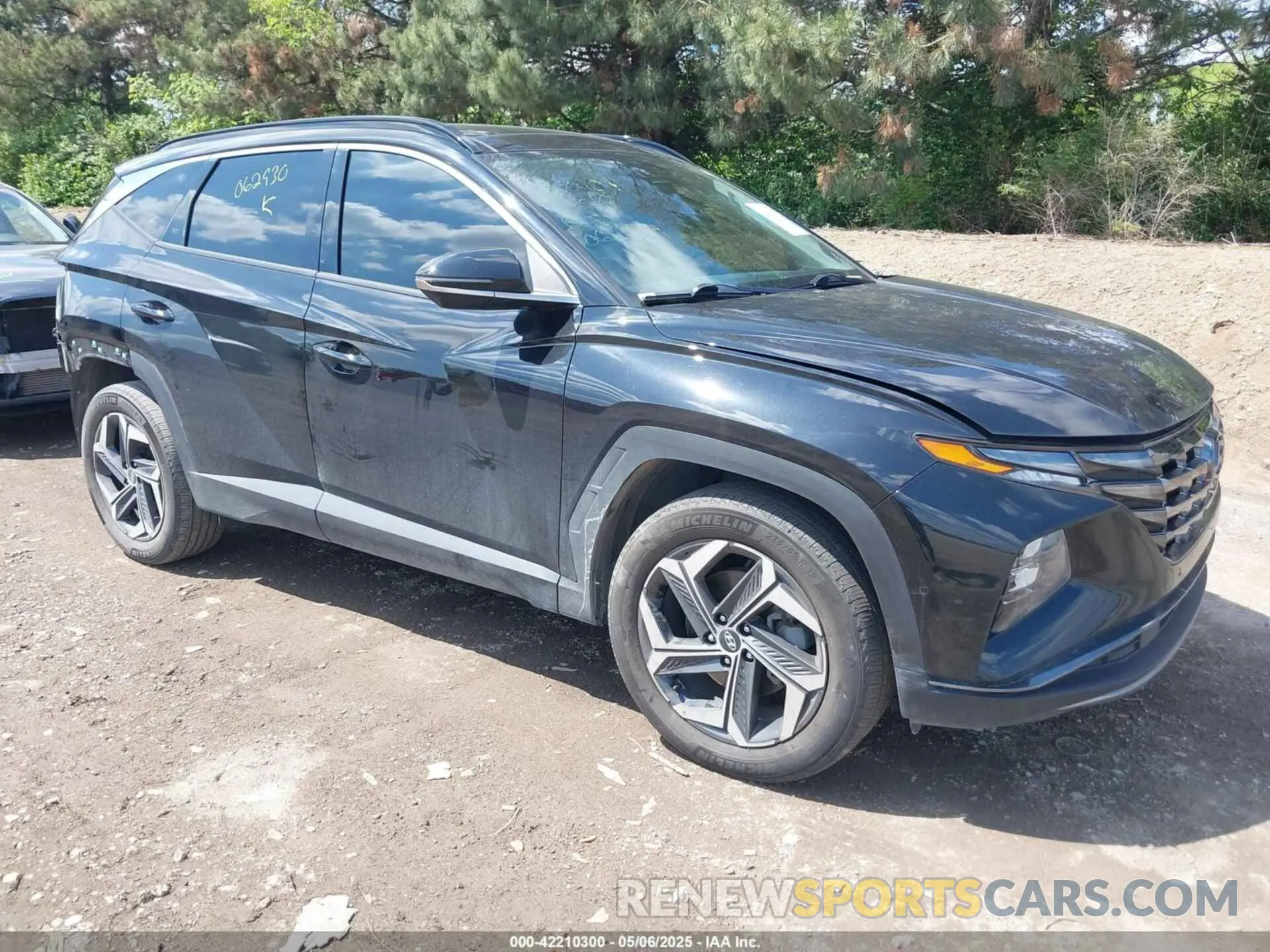 1 Photograph of a damaged car KM8JECA19NU062930 HYUNDAI TUCSON HYBRID 2022