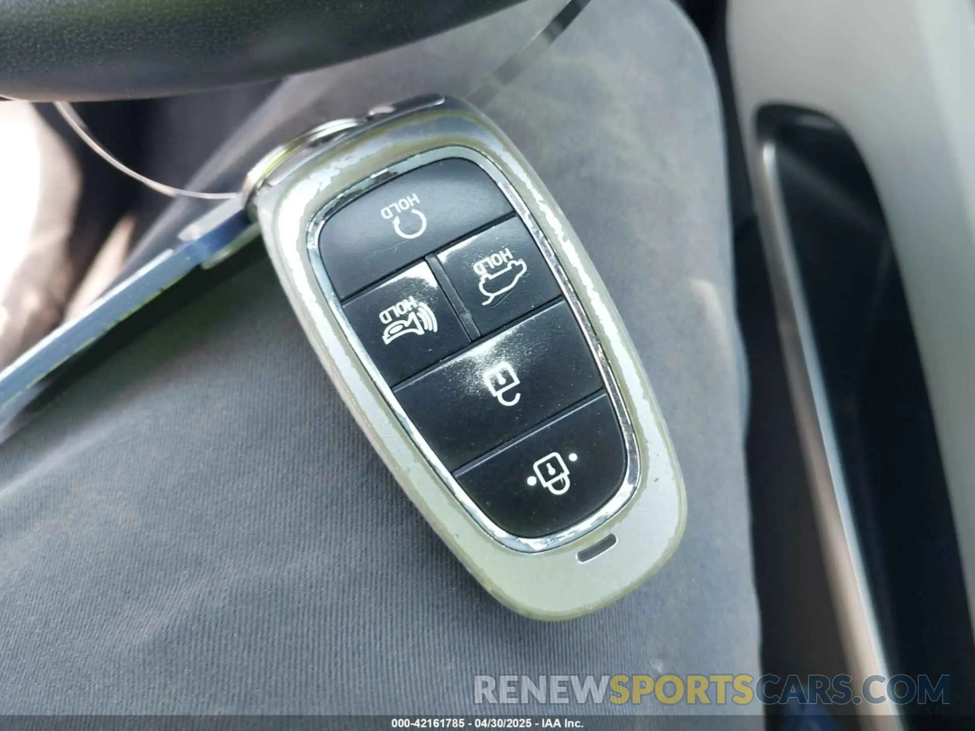 11 Photograph of a damaged car KM8JFCA10NU035693 HYUNDAI TUCSON HYBRID 2022