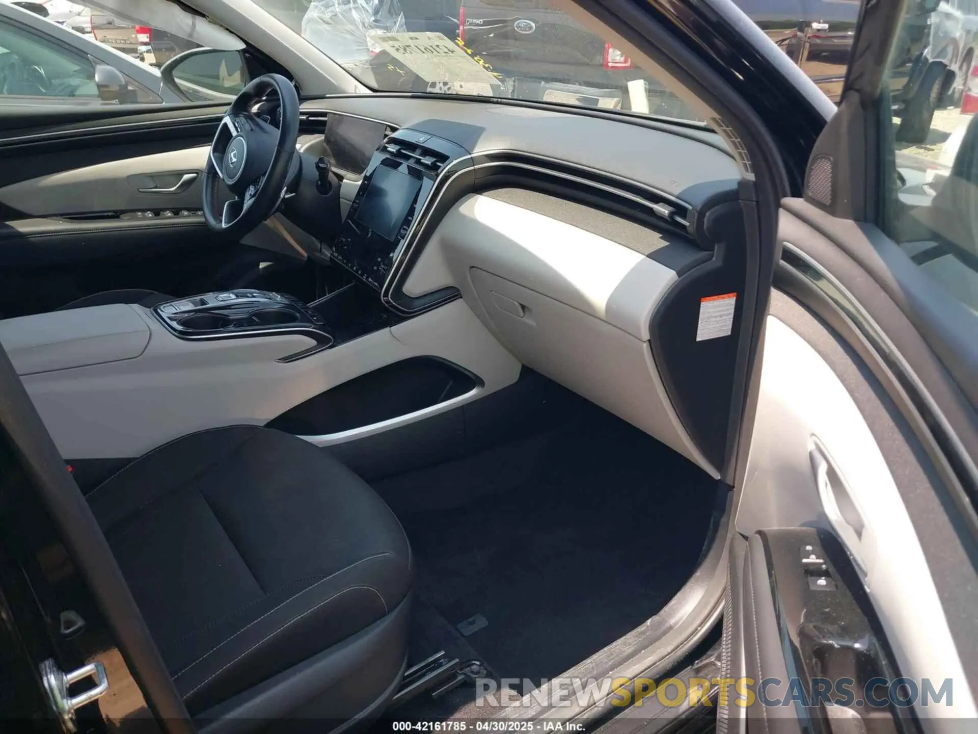5 Photograph of a damaged car KM8JFCA10NU035693 HYUNDAI TUCSON HYBRID 2022