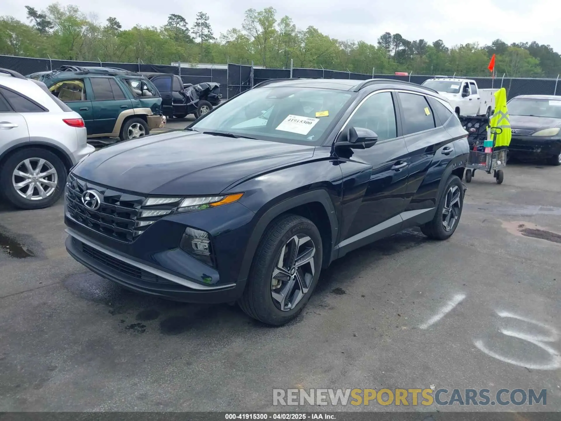 2 Photograph of a damaged car KM8JFCA10NU049450 HYUNDAI TUCSON HYBRID 2022