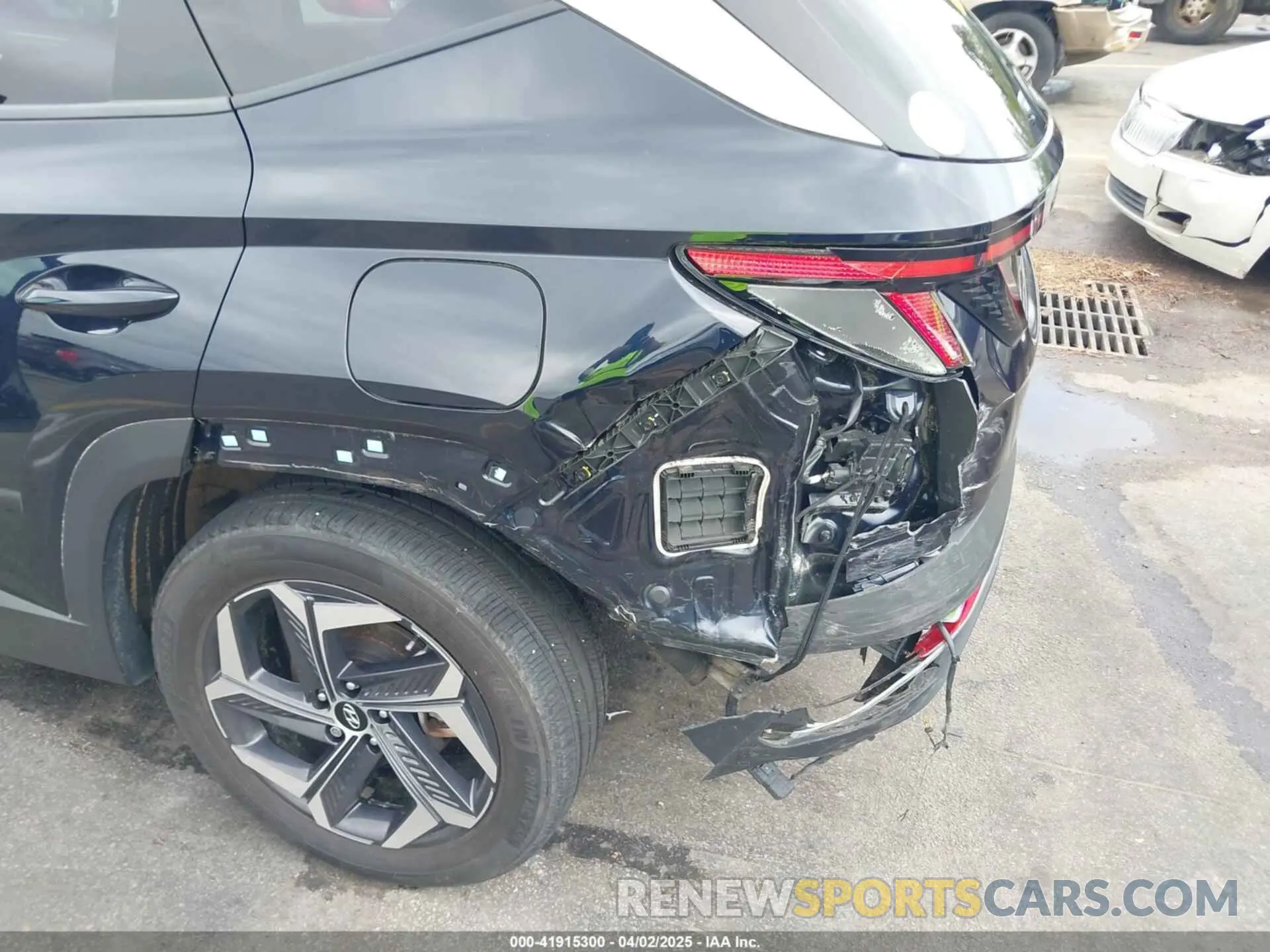 6 Photograph of a damaged car KM8JFCA10NU049450 HYUNDAI TUCSON HYBRID 2022