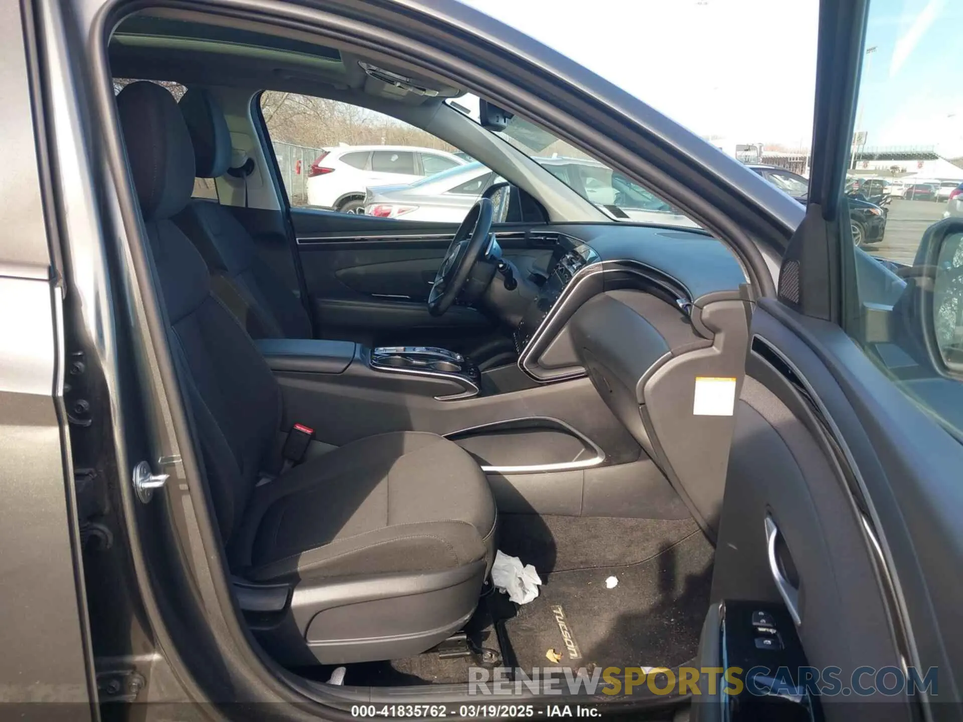5 Photograph of a damaged car KM8JFCA11NU035850 HYUNDAI TUCSON HYBRID 2022