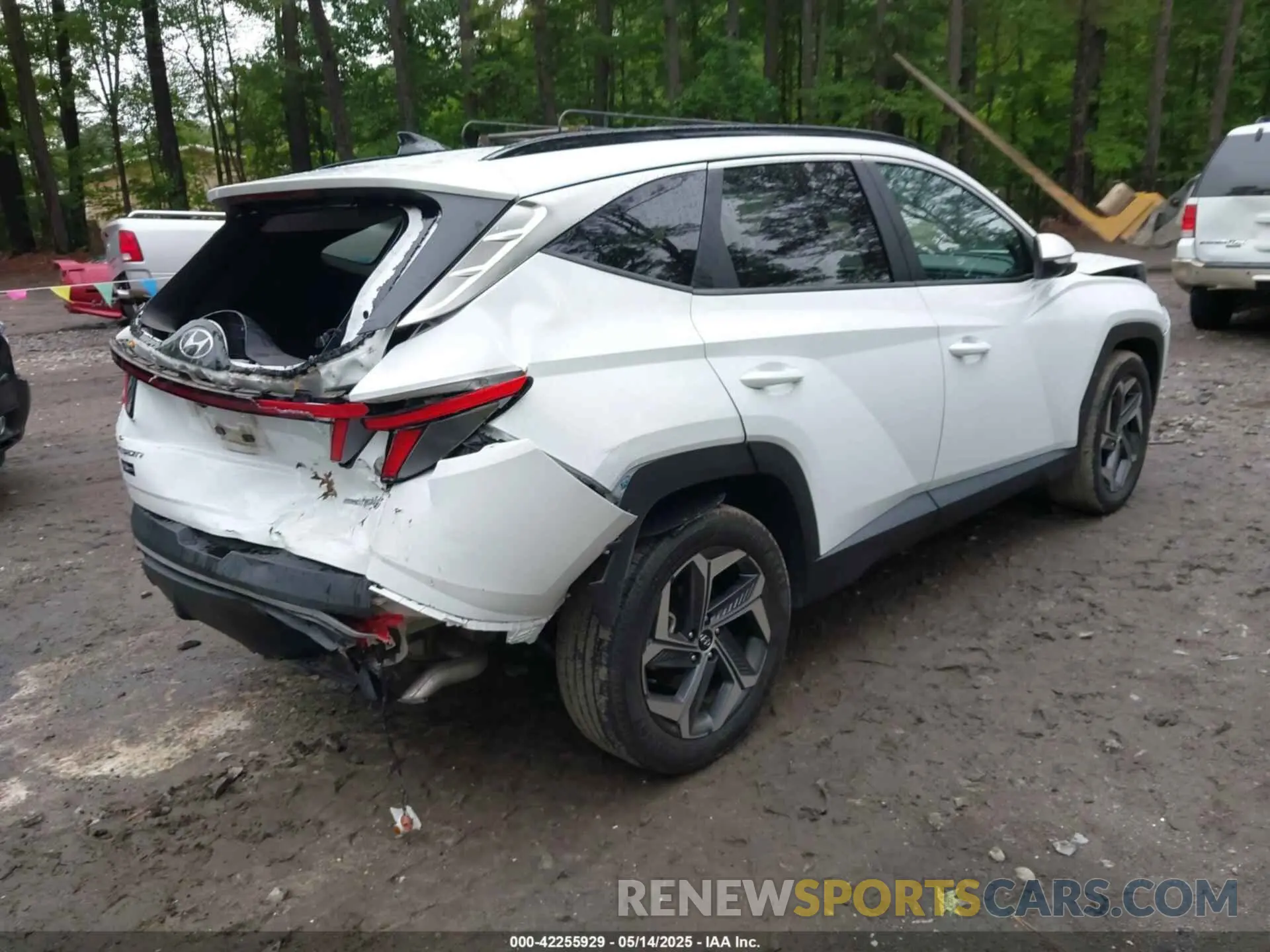 4 Photograph of a damaged car KM8JFCA12NU060272 HYUNDAI TUCSON HYBRID 2022