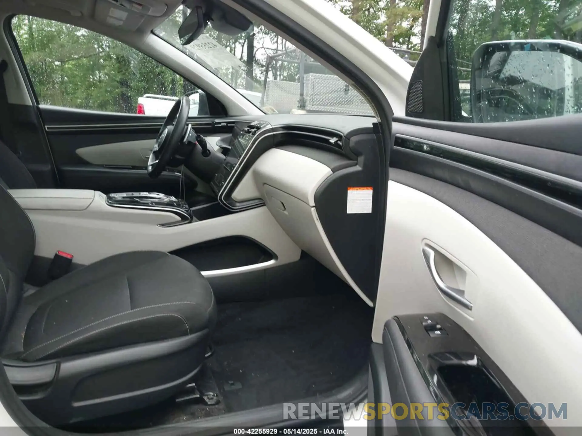 5 Photograph of a damaged car KM8JFCA12NU060272 HYUNDAI TUCSON HYBRID 2022
