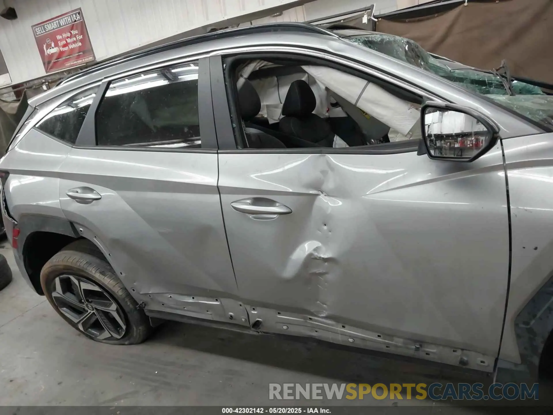13 Photograph of a damaged car KM8JFCA14NU058491 HYUNDAI TUCSON HYBRID 2022
