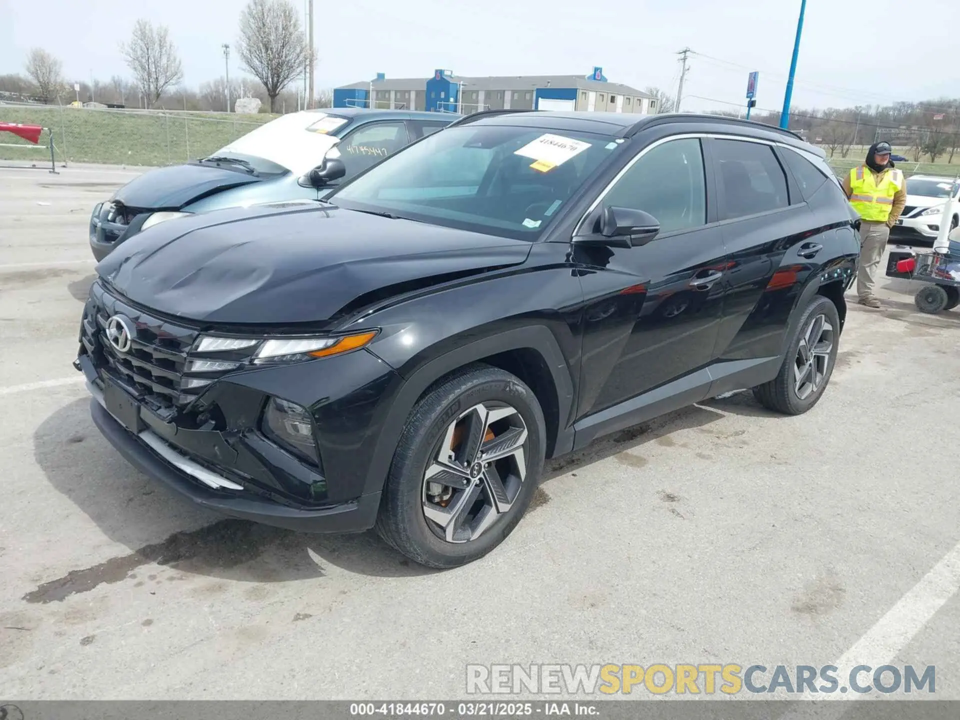 2 Photograph of a damaged car KM8JFCA17NU041846 HYUNDAI TUCSON HYBRID 2022