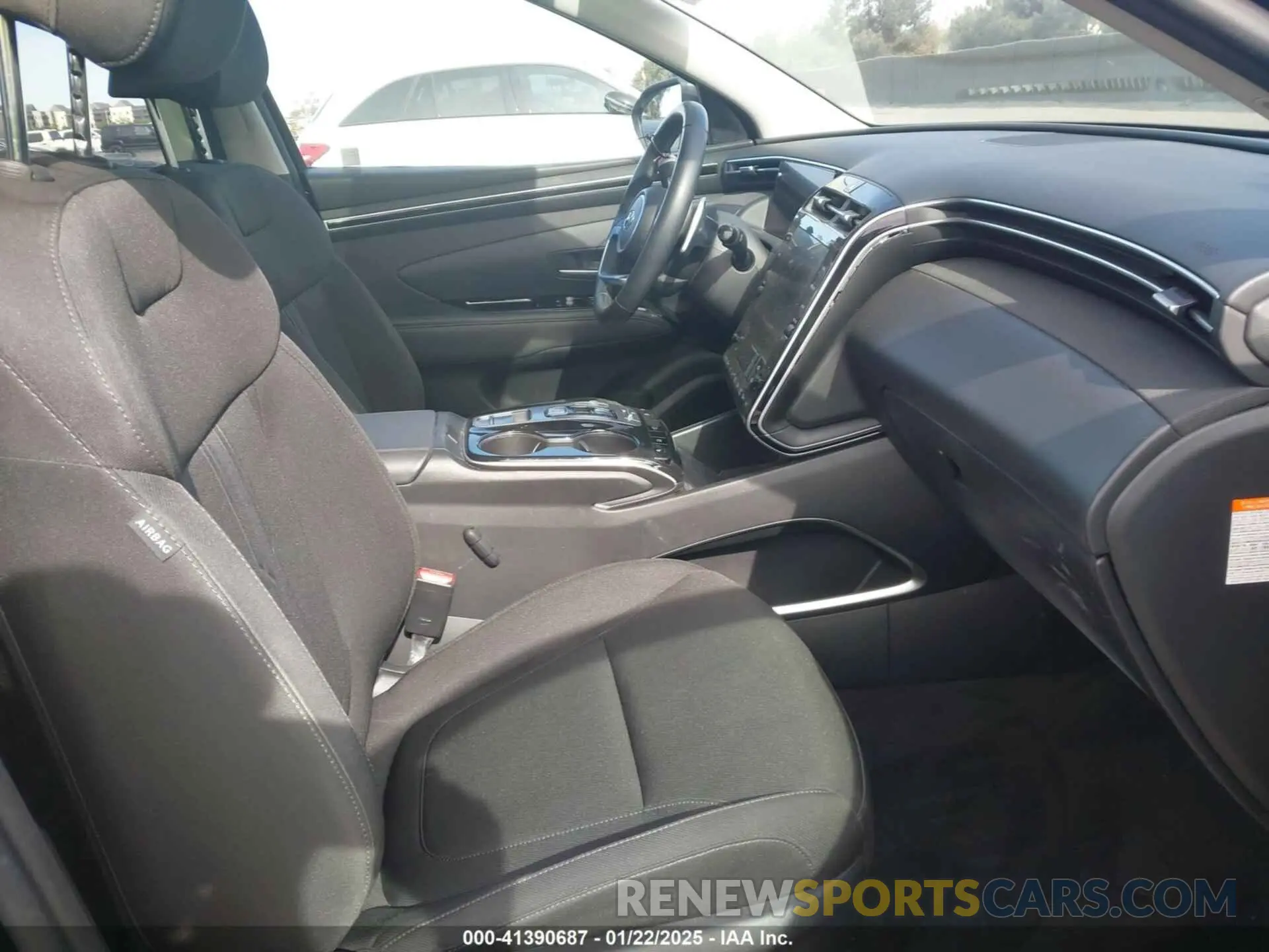 5 Photograph of a damaged car KM8JFCA18NU026370 HYUNDAI TUCSON HYBRID 2022