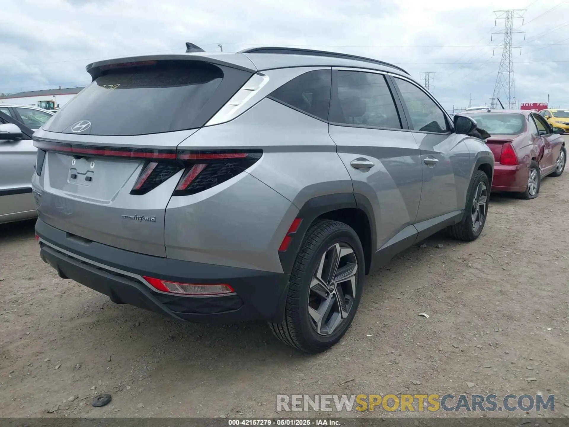 4 Photograph of a damaged car KM8JFCA18NU056372 HYUNDAI TUCSON HYBRID 2022