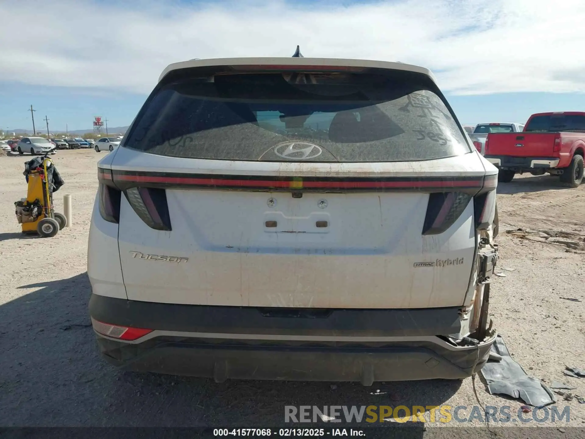 17 Photograph of a damaged car KM8JFCA1XNU034258 HYUNDAI TUCSON HYBRID 2022