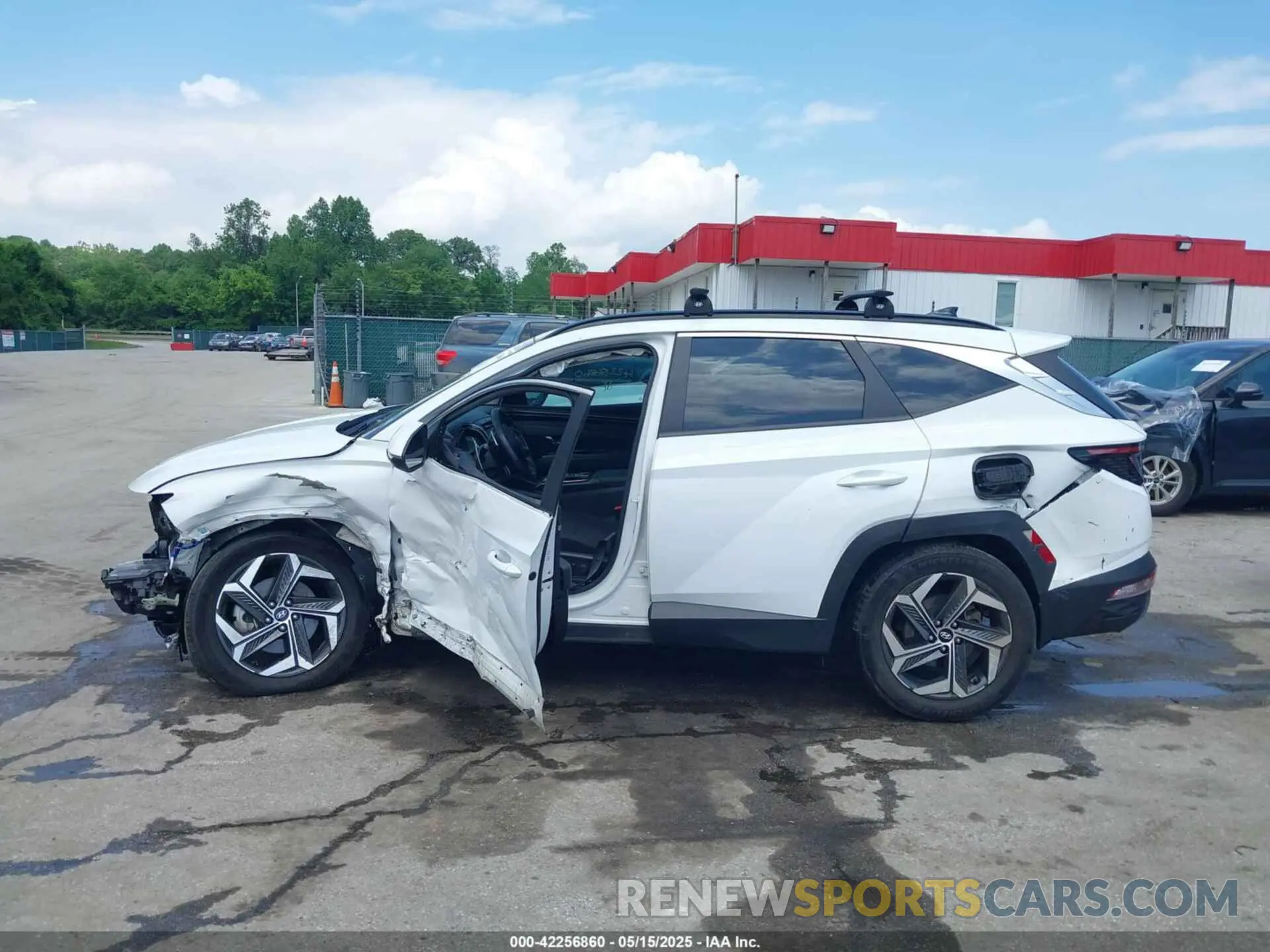 15 Photograph of a damaged car KM8JFCA1XNU057877 HYUNDAI TUCSON HYBRID 2022