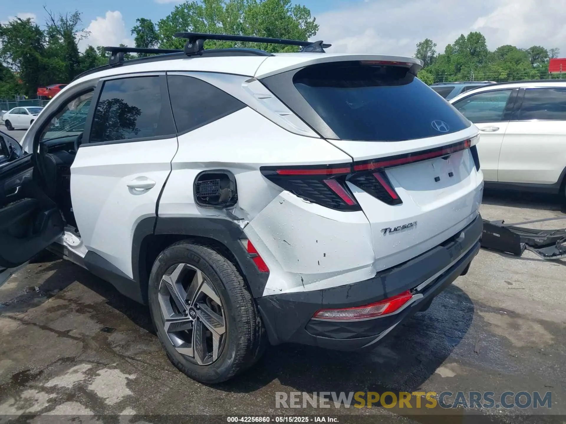 18 Photograph of a damaged car KM8JFCA1XNU057877 HYUNDAI TUCSON HYBRID 2022