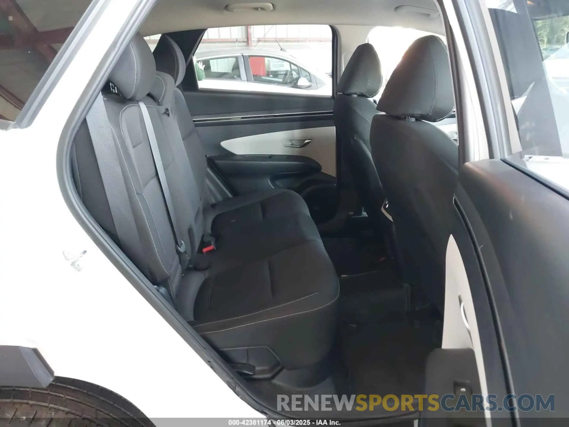 8 Photograph of a damaged car KM8JBCA12PU096106 HYUNDAI TUCSON HYBRID 2023