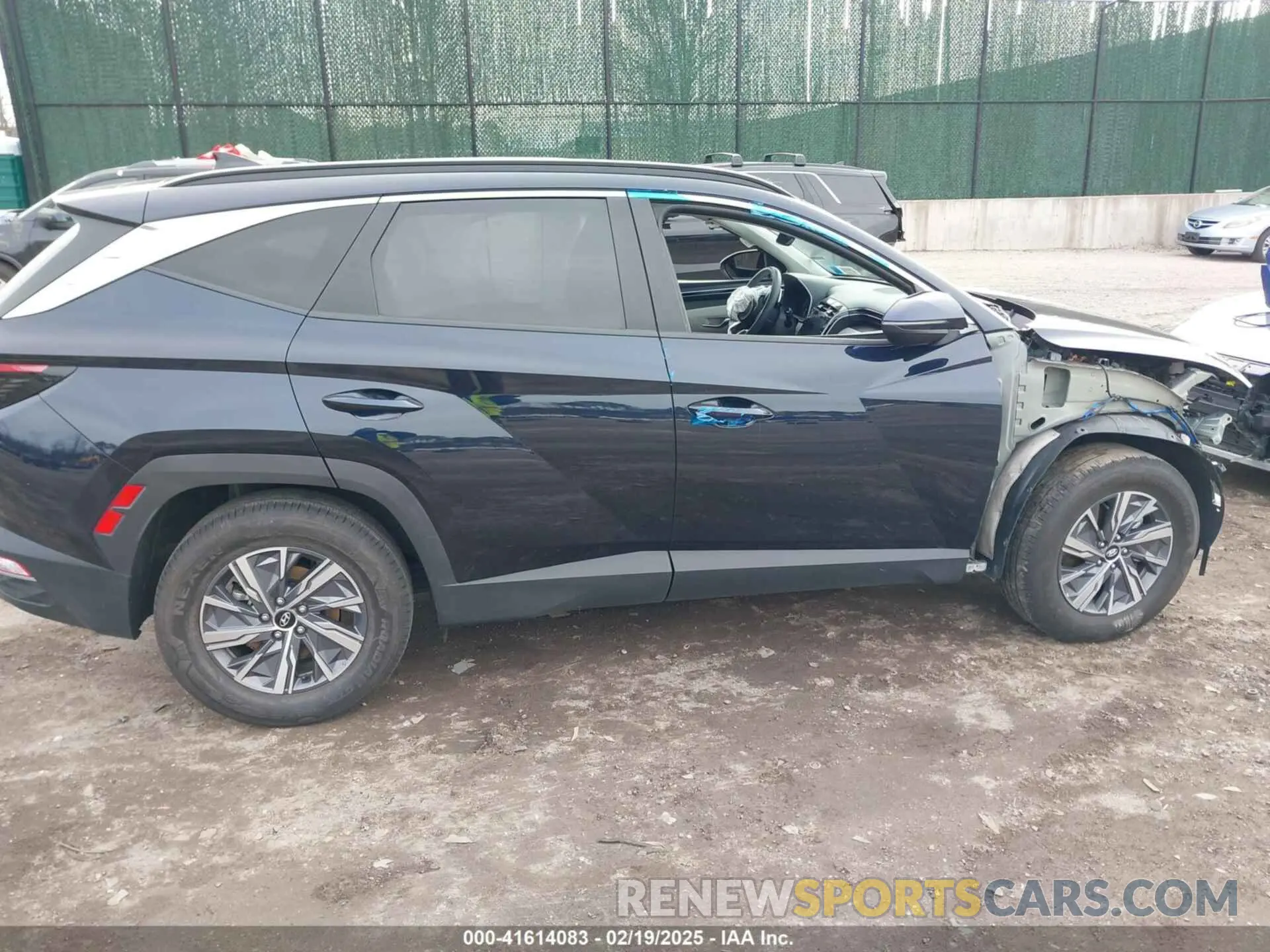 13 Photograph of a damaged car KM8JBCA1XPU086407 HYUNDAI TUCSON HYBRID 2023