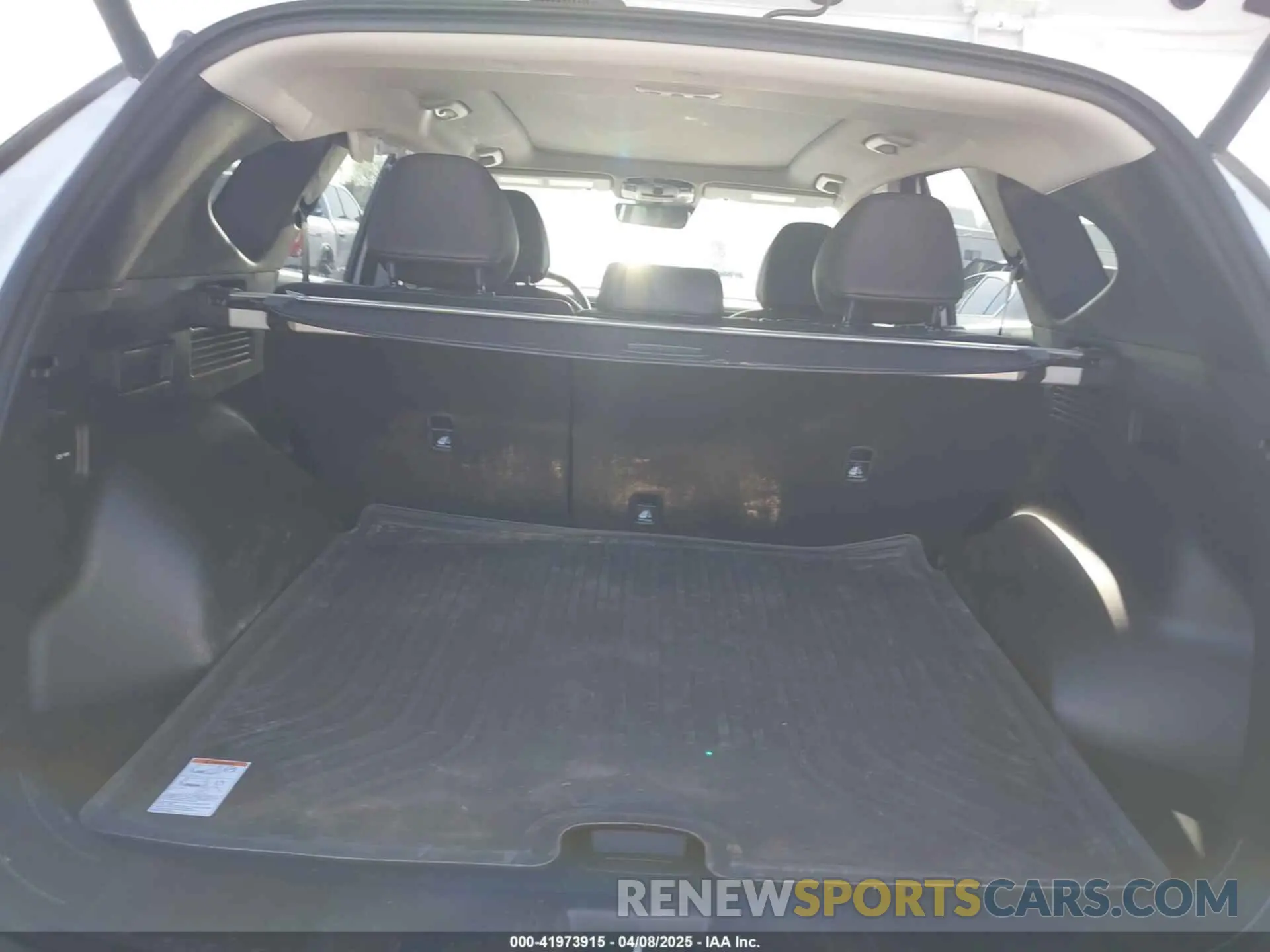17 Photograph of a damaged car KM8JFCA10PU099946 HYUNDAI TUCSON HYBRID 2023