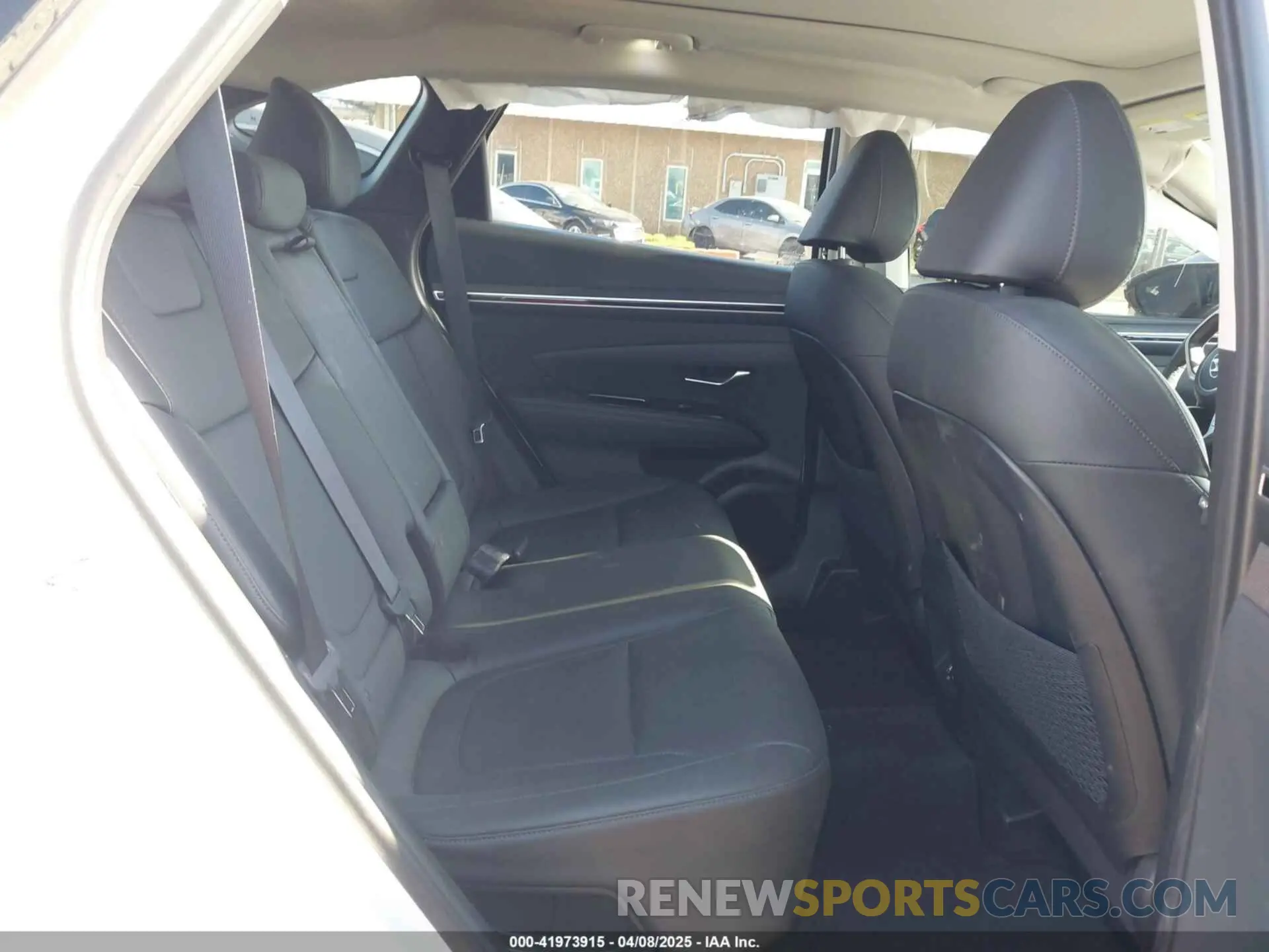 8 Photograph of a damaged car KM8JFCA10PU099946 HYUNDAI TUCSON HYBRID 2023