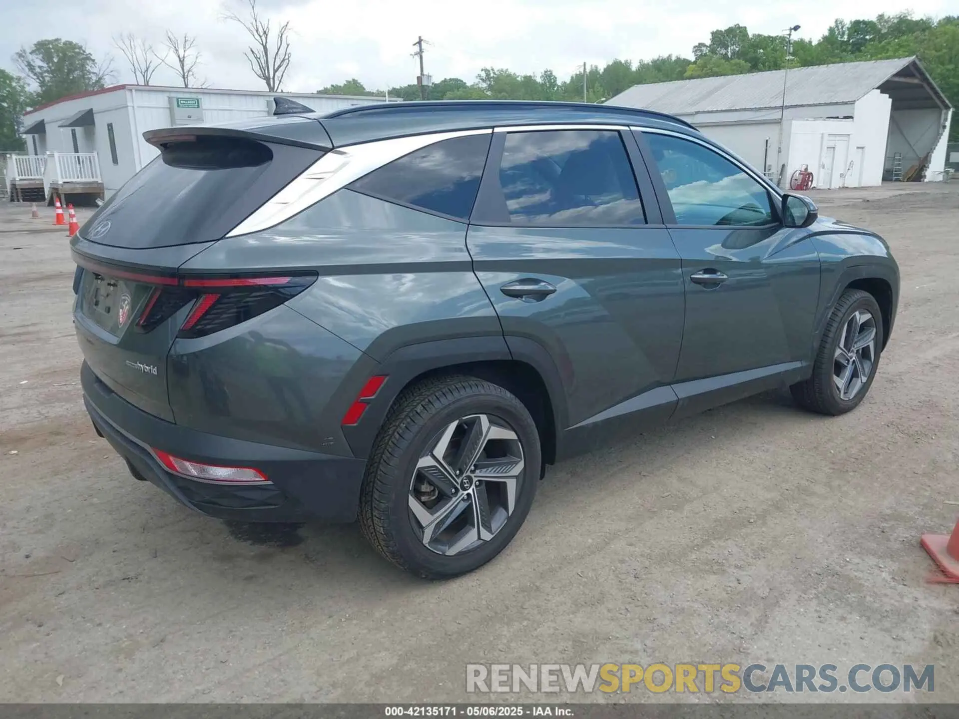 4 Photograph of a damaged car KM8JFCA11PU111697 HYUNDAI TUCSON HYBRID 2023