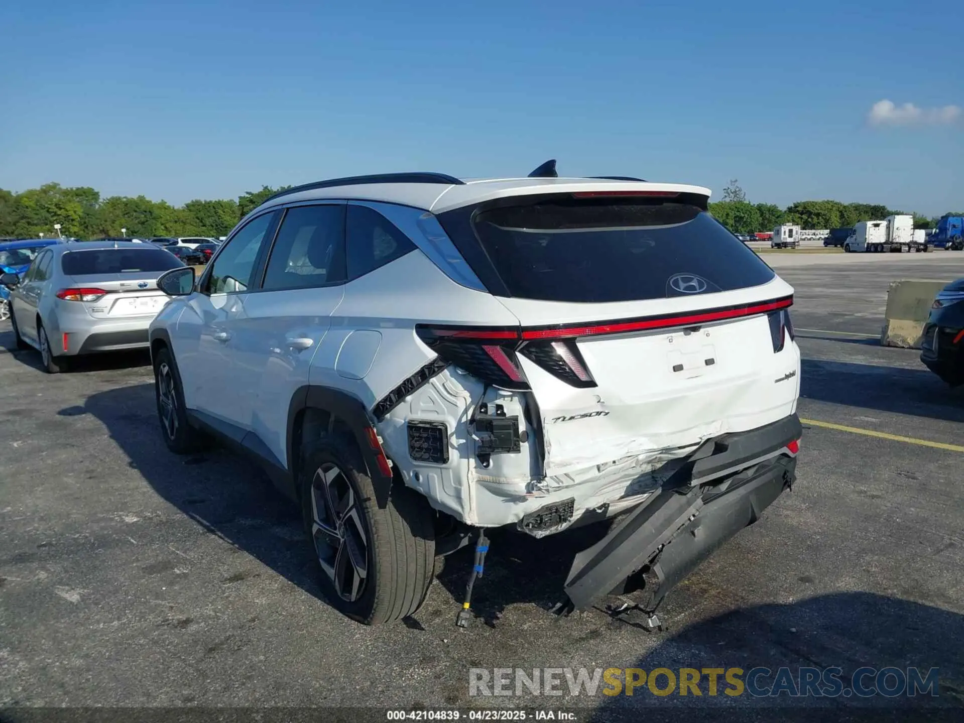 6 Photograph of a damaged car KM8JFCA13PU133071 HYUNDAI TUCSON HYBRID 2023