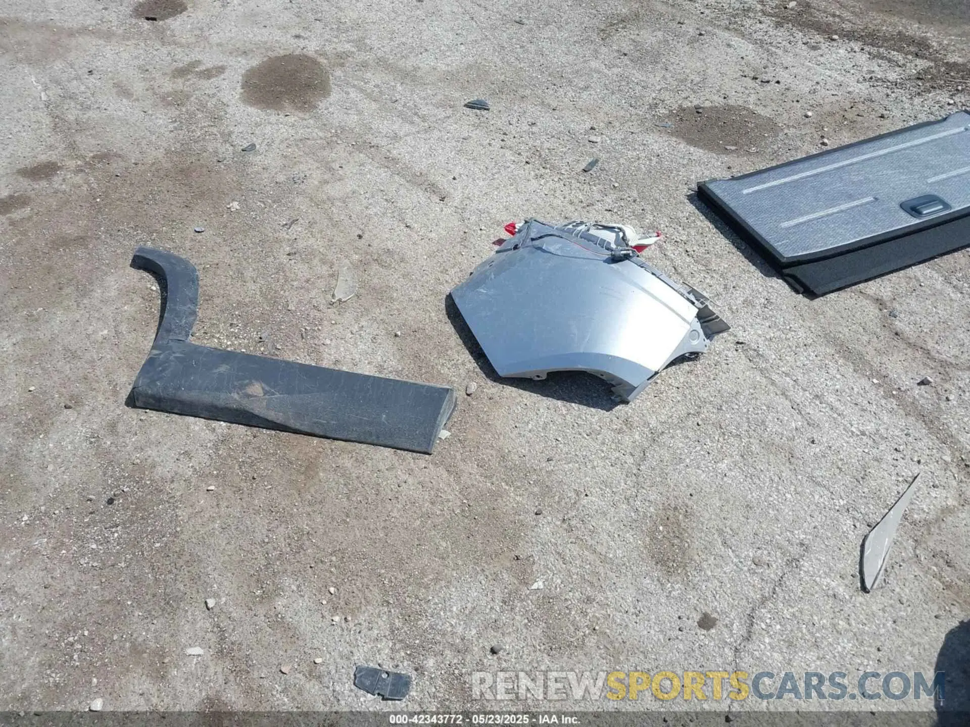 12 Photograph of a damaged car KM8JBCD11RU192226 HYUNDAI TUCSON HYBRID 2024