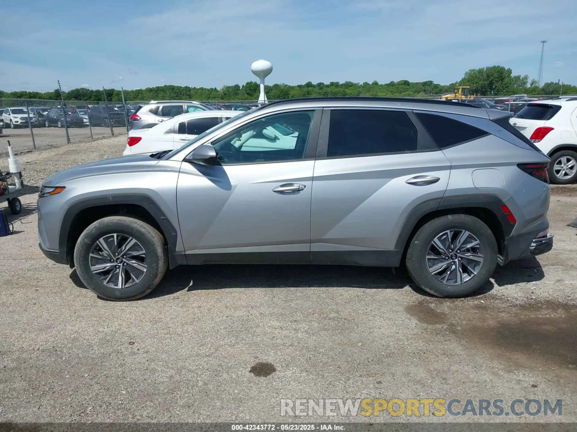 15 Photograph of a damaged car KM8JBCD11RU192226 HYUNDAI TUCSON HYBRID 2024