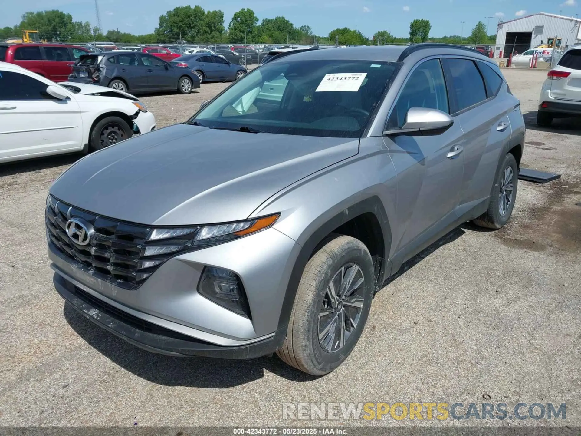 2 Photograph of a damaged car KM8JBCD11RU192226 HYUNDAI TUCSON HYBRID 2024