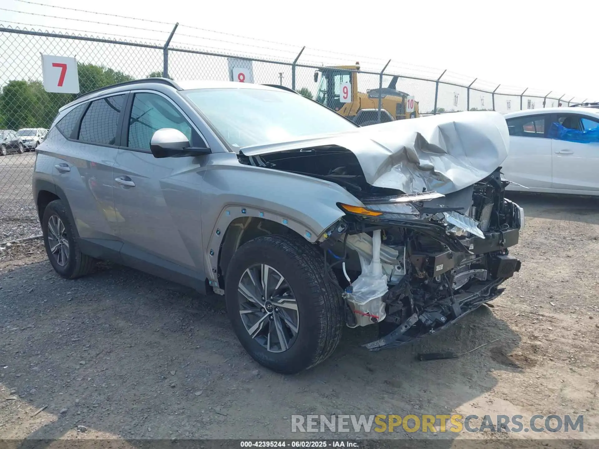 1 Photograph of a damaged car KM8JBCD13RU207860 HYUNDAI TUCSON HYBRID 2024