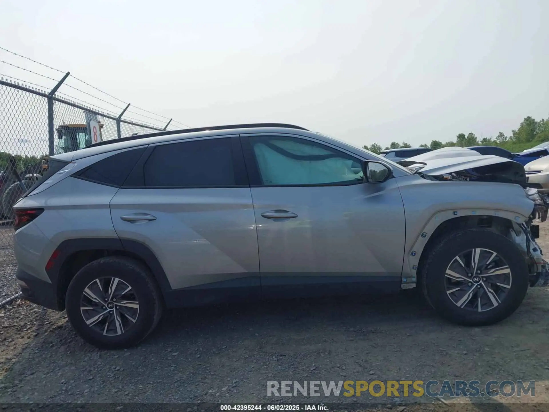 14 Photograph of a damaged car KM8JBCD13RU207860 HYUNDAI TUCSON HYBRID 2024
