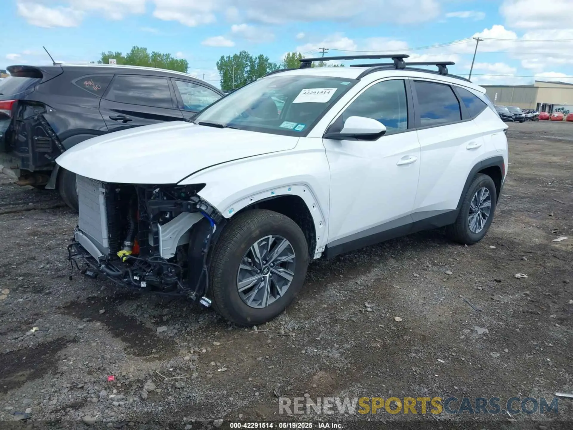 2 Photograph of a damaged car KM8JBCD14RU239653 HYUNDAI TUCSON HYBRID 2024