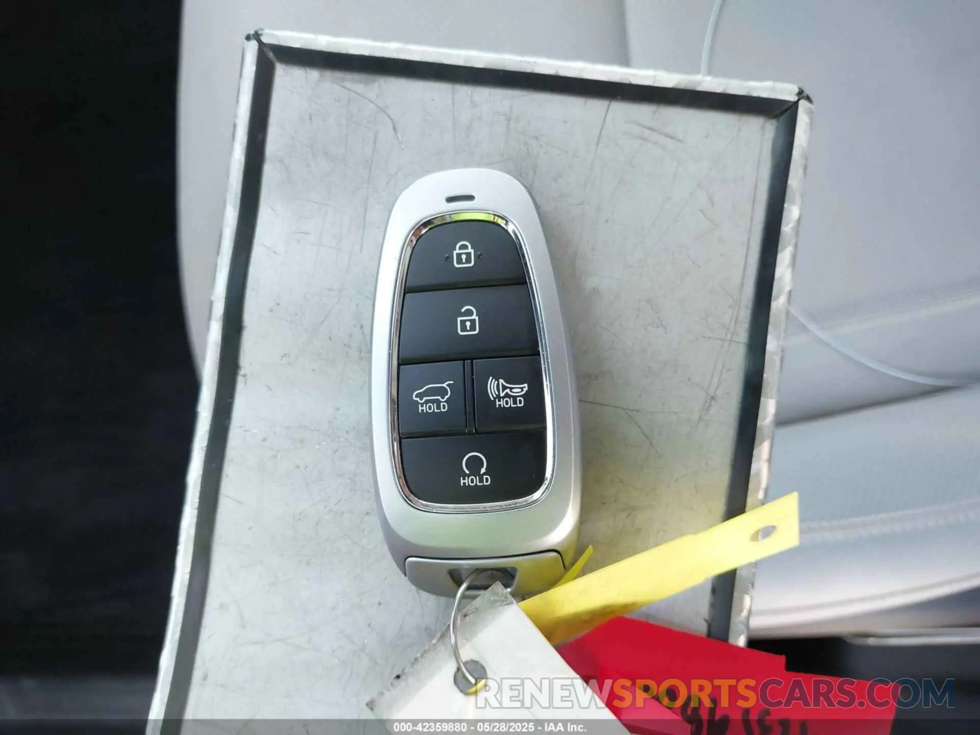 11 Photograph of a damaged car KM8JCCD11RU237100 HYUNDAI TUCSON HYBRID 2024