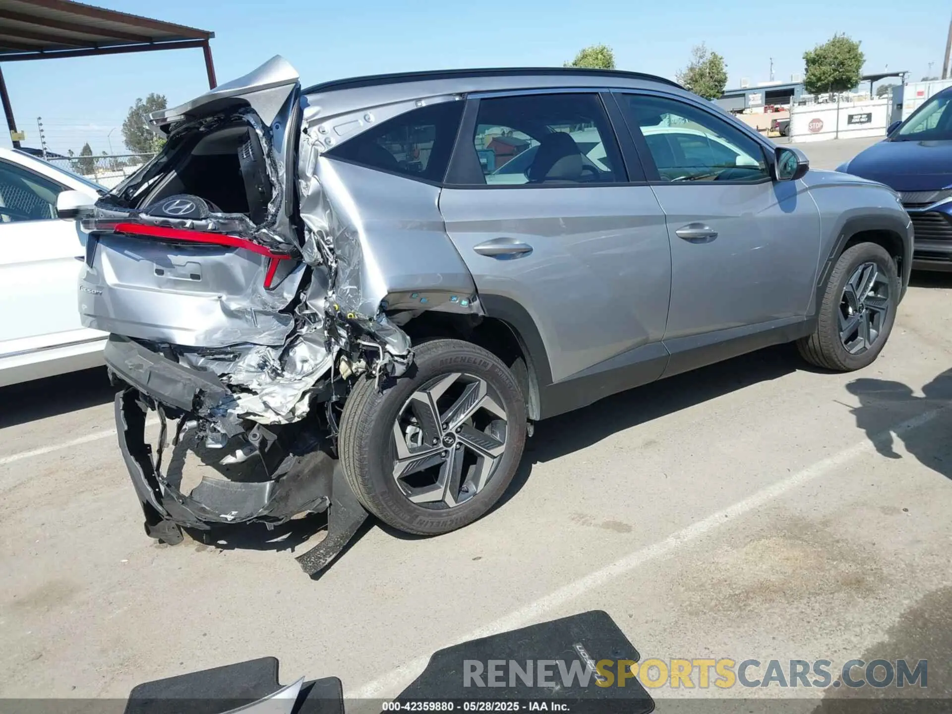 13 Photograph of a damaged car KM8JCCD11RU237100 HYUNDAI TUCSON HYBRID 2024