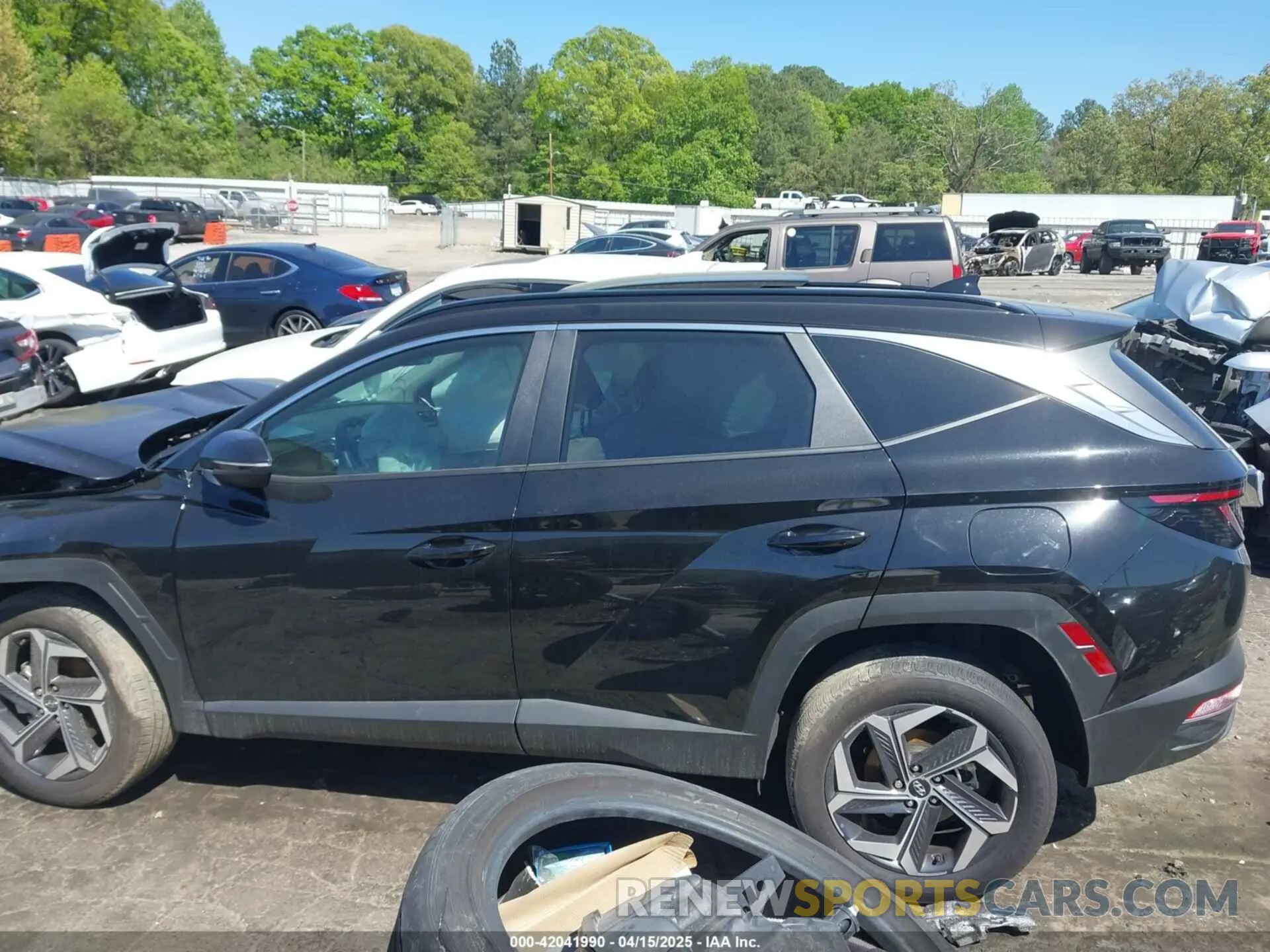 14 Photograph of a damaged car KM8JCCD12RU151794 HYUNDAI TUCSON HYBRID 2024