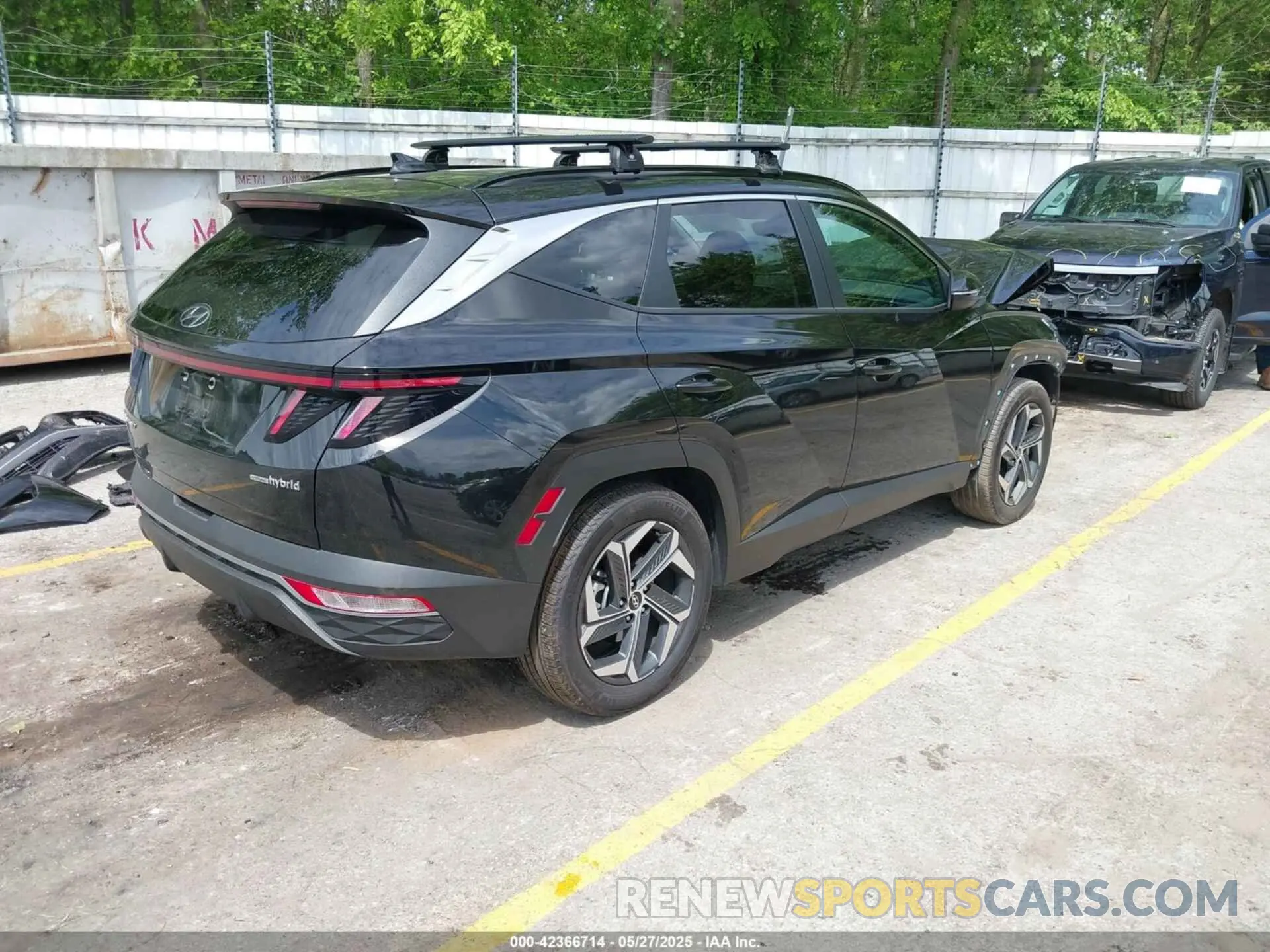 4 Photograph of a damaged car KM8JCCD12RU234545 HYUNDAI TUCSON HYBRID 2024