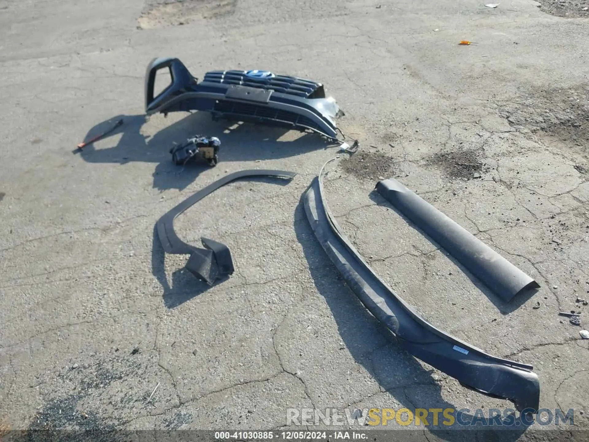 12 Photograph of a damaged car KM8JCCD13RU182729 HYUNDAI TUCSON HYBRID 2024
