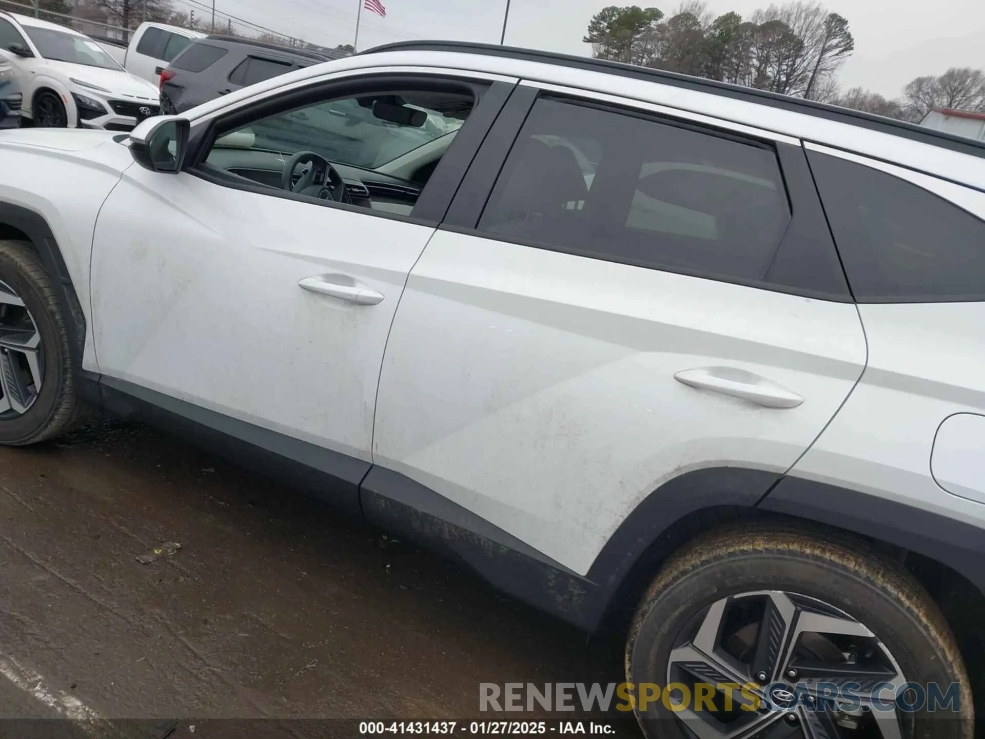 14 Photograph of a damaged car KM8JCCD15RU193408 HYUNDAI TUCSON HYBRID 2024