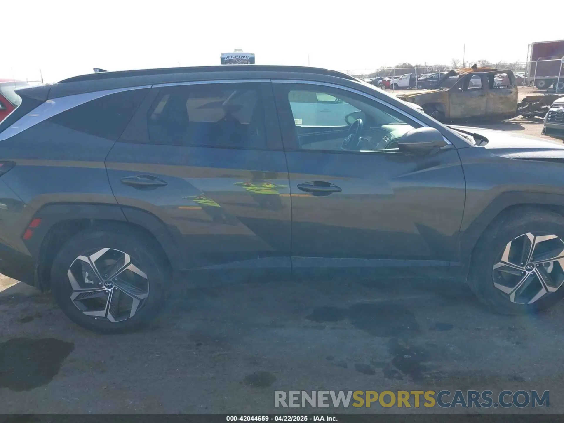 14 Photograph of a damaged car KM8JCCD15RU203371 HYUNDAI TUCSON HYBRID 2024